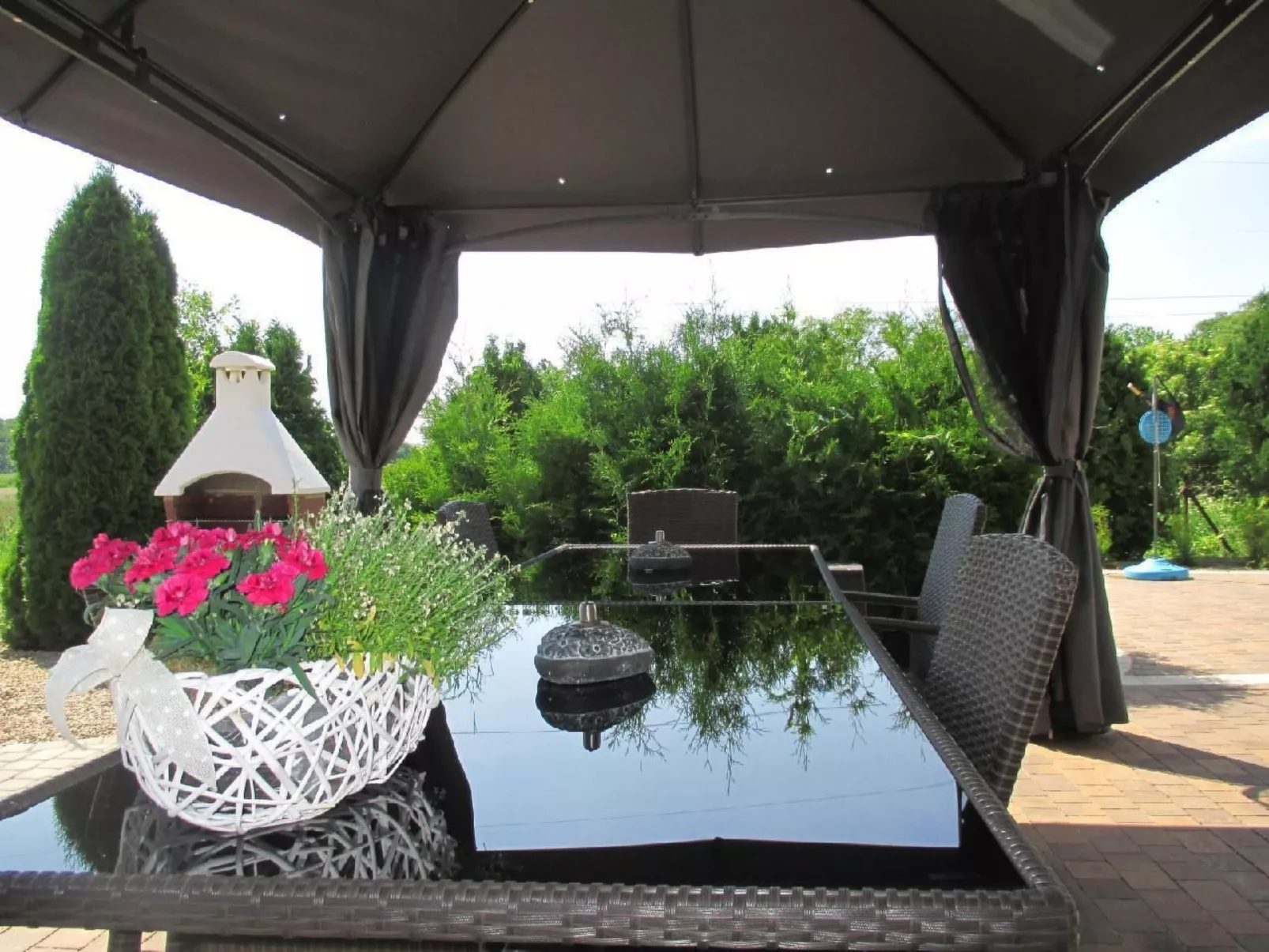 In Bychowo mit Großem Garten