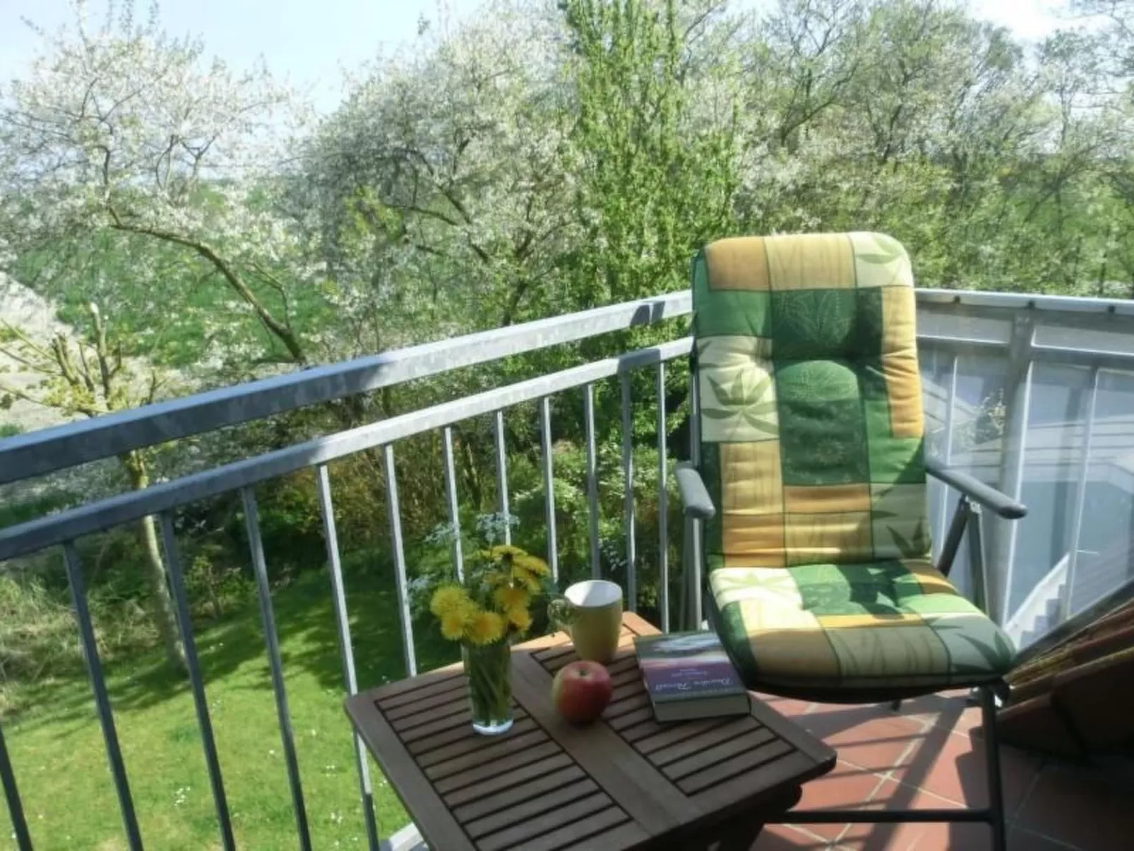 Gemütliche Ferienwohnung in Upleward mit Balkon-Image-tags.info