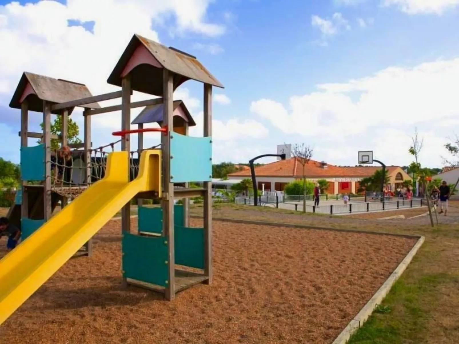 "Acacia" mit eigenem Pool-Draußen