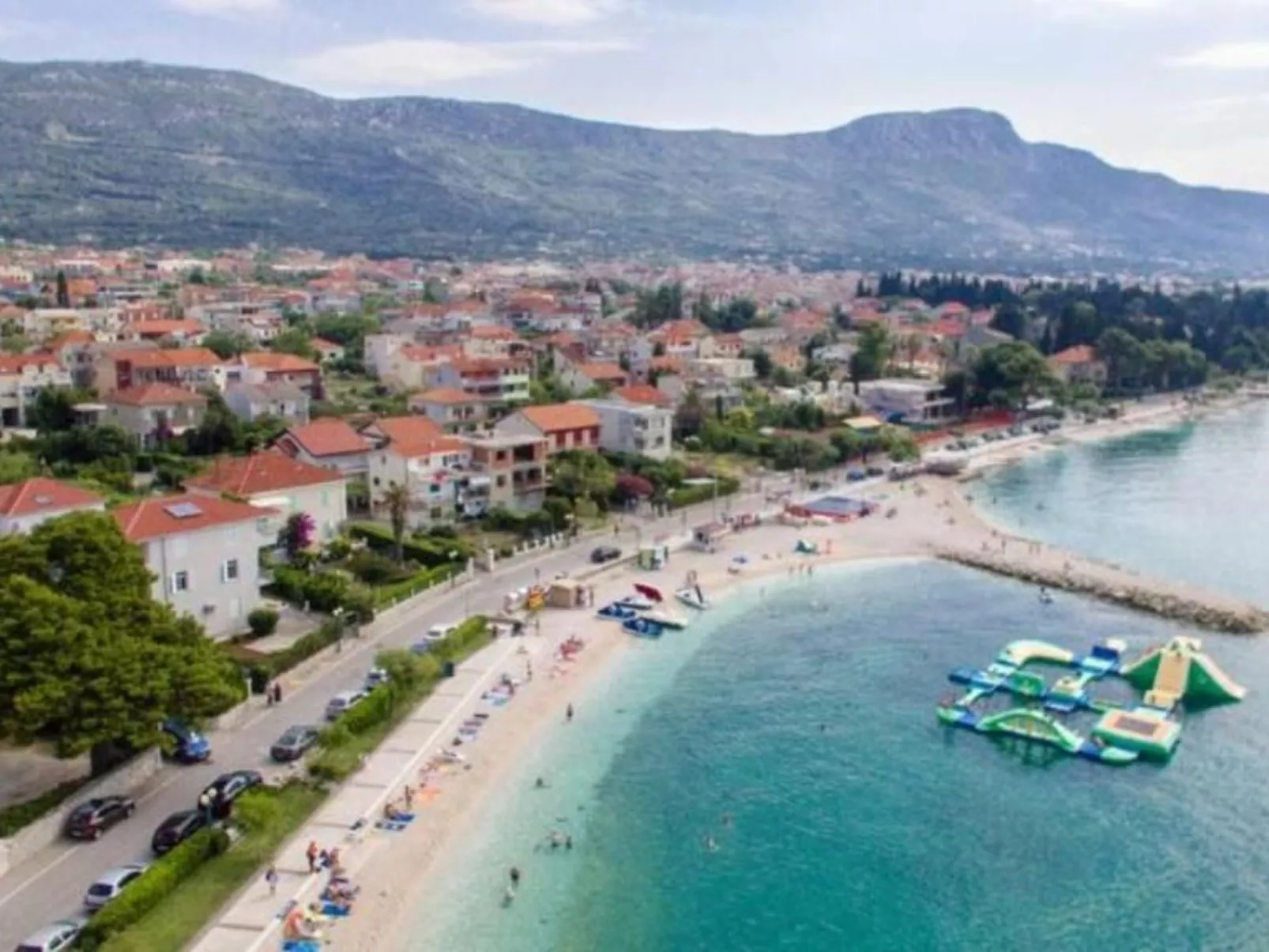 "Florami" mit Dachterrasse-Dehors