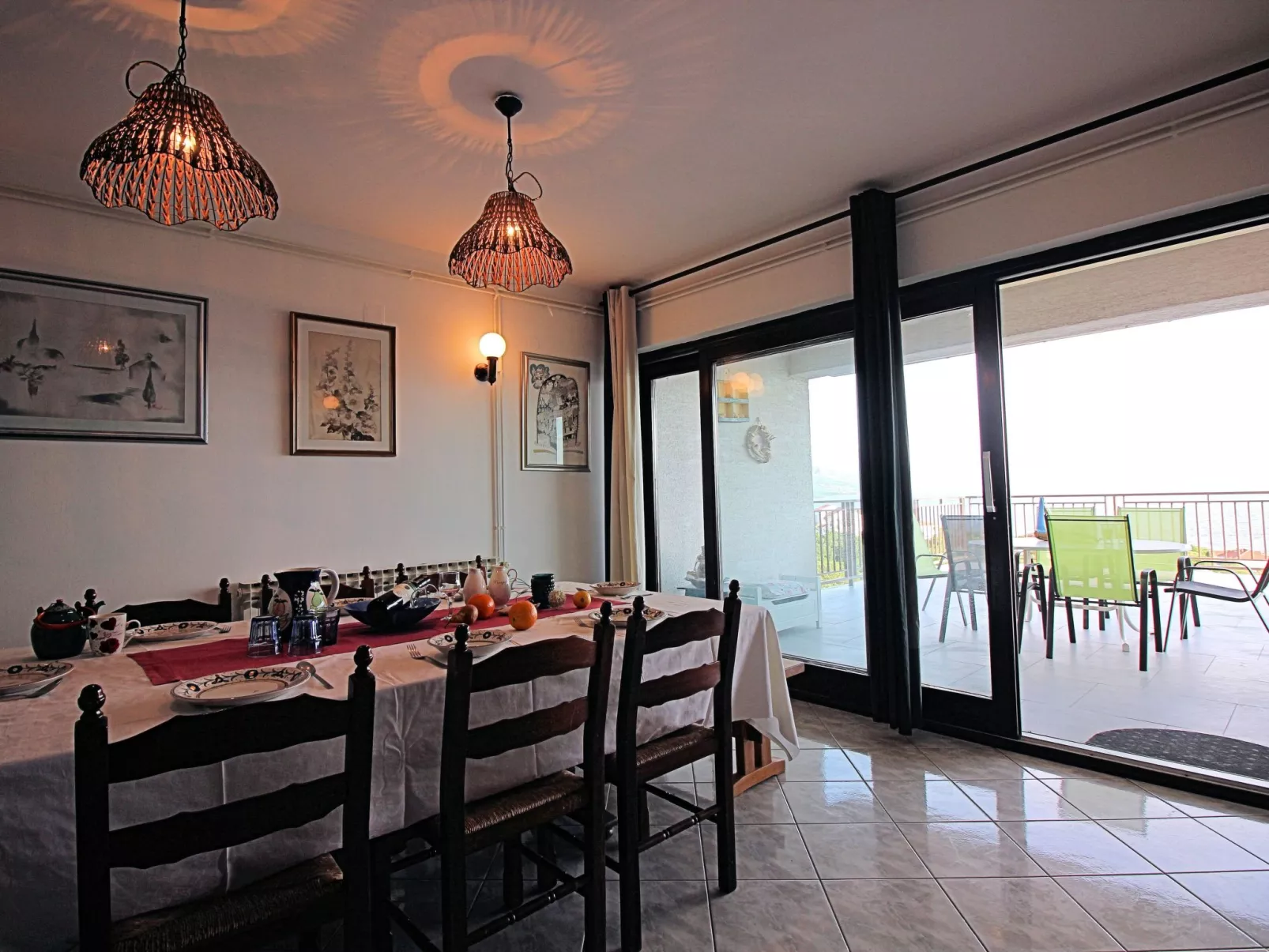 Wunderschönes Ferienhaus in Povile mit Garten, Terrasse und Grill und Meerblick-Inside