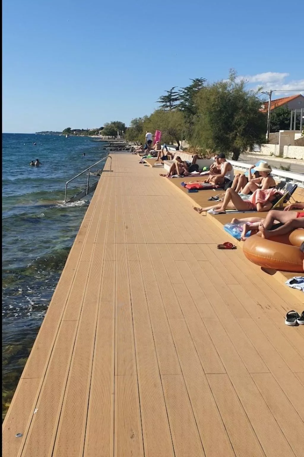 Im Erdgeschoss mit Panorama-Blick-Outside