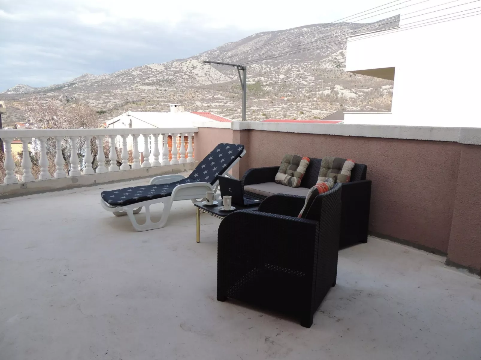 Studio für zwei Personen mit Balkon-Drinnen