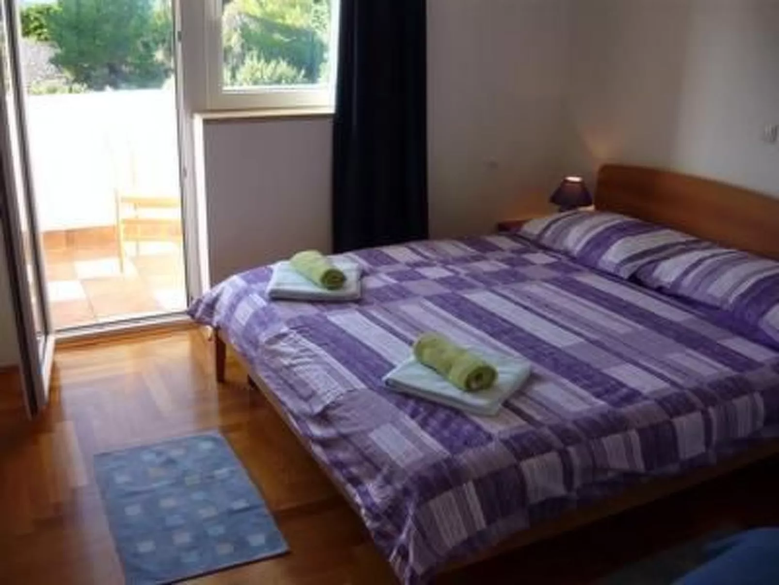 Nette Ferienwohnung mit Whirlpool und Garten-Inside