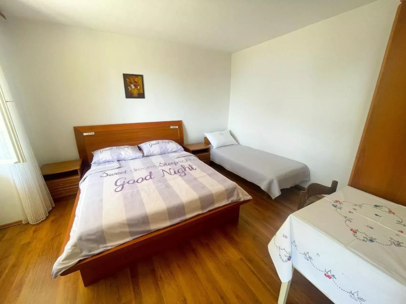 Nettes Appartement in Dramalj mit Möbliertem Balkon - Drinnen
