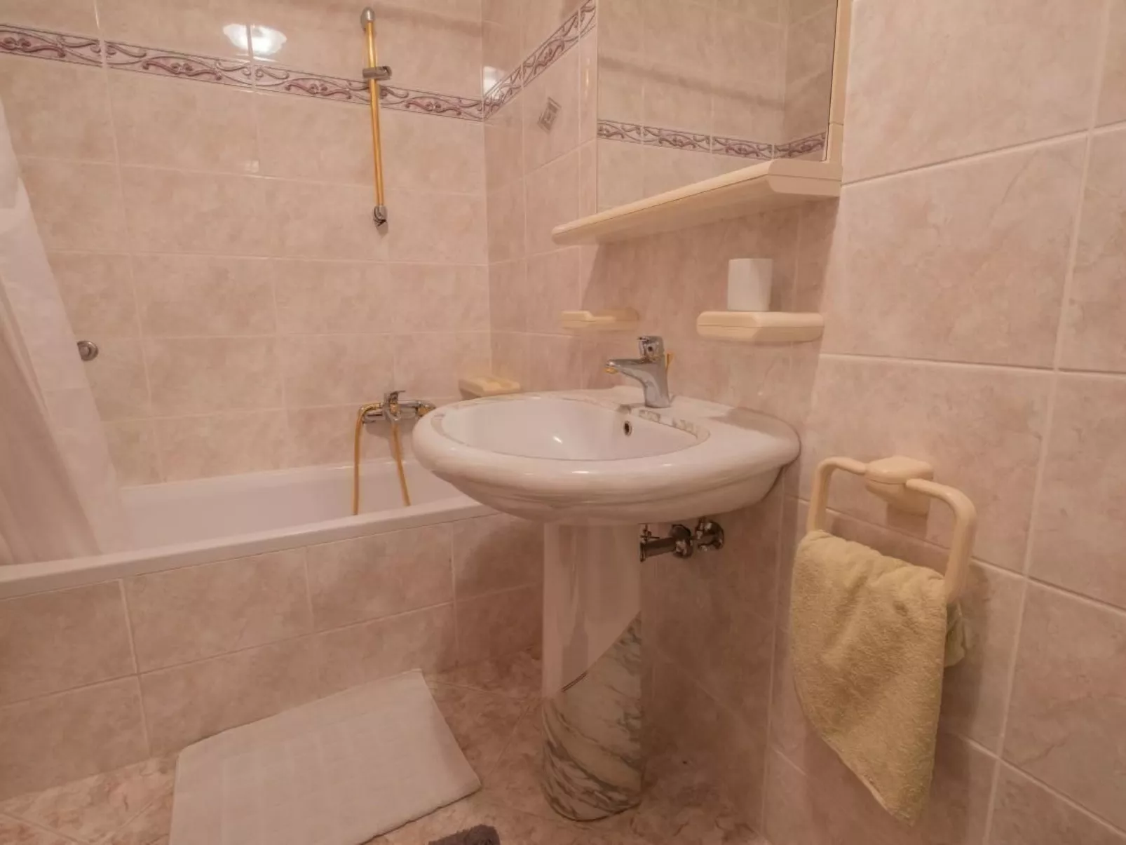 Appartement in Jadranovo-Drinnen