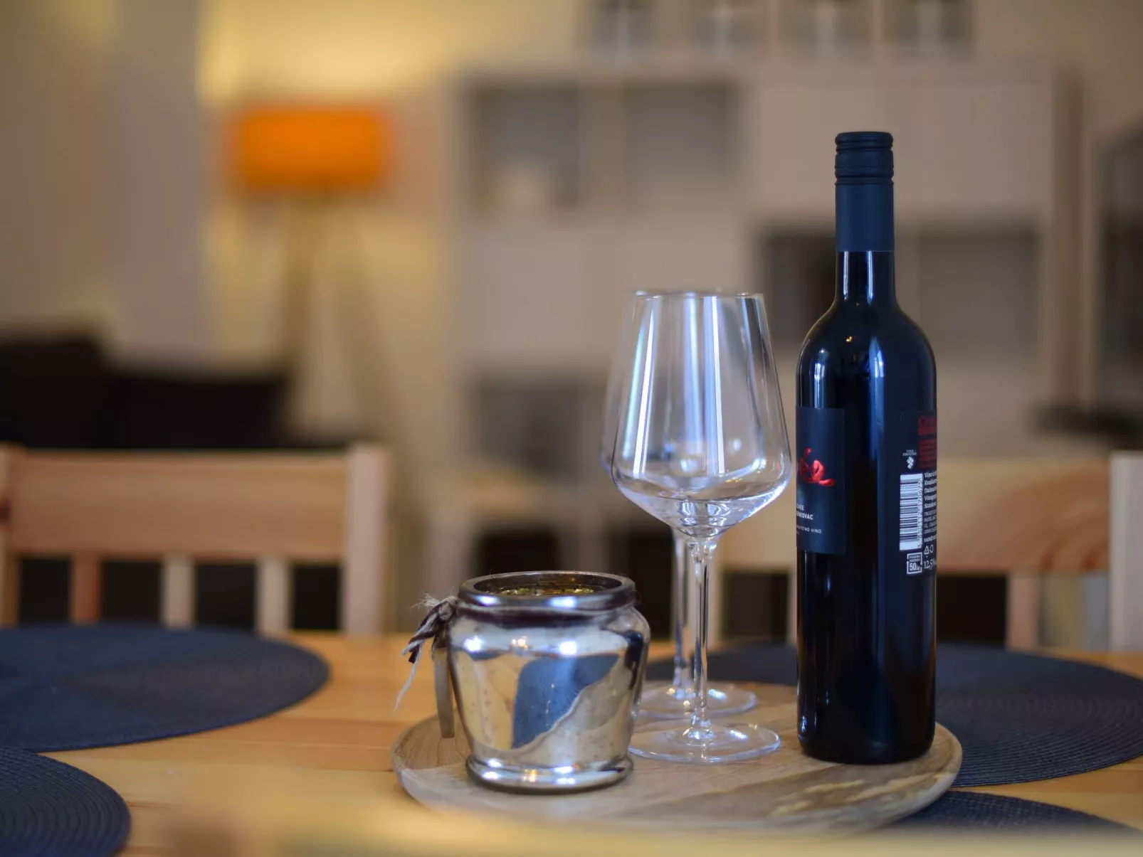 Wohnung mit Garage-Drinnen