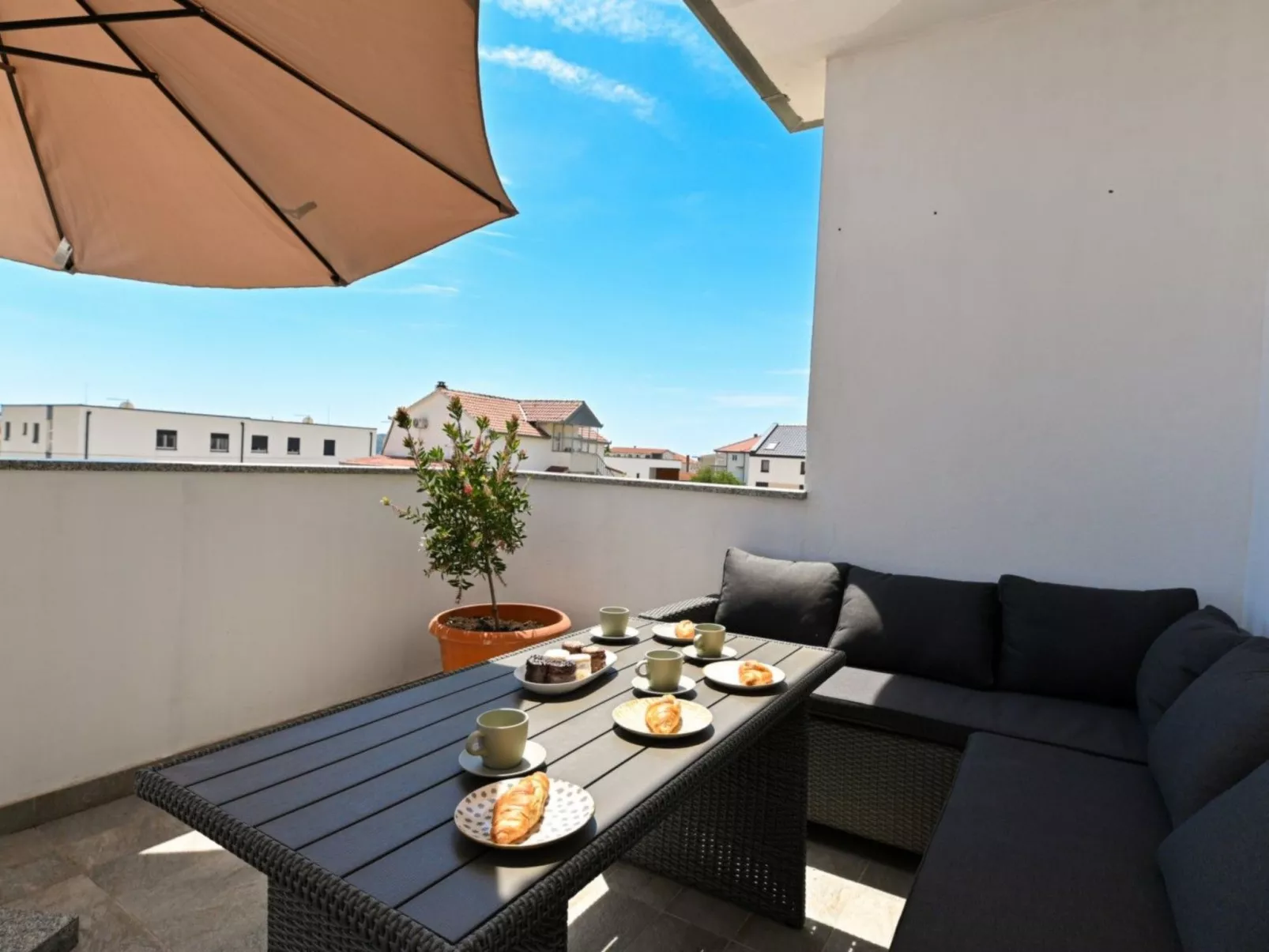 Charmante 2-Zimmer-Wohnung in der Nähe der Altstadt von Trogir-Drinnen