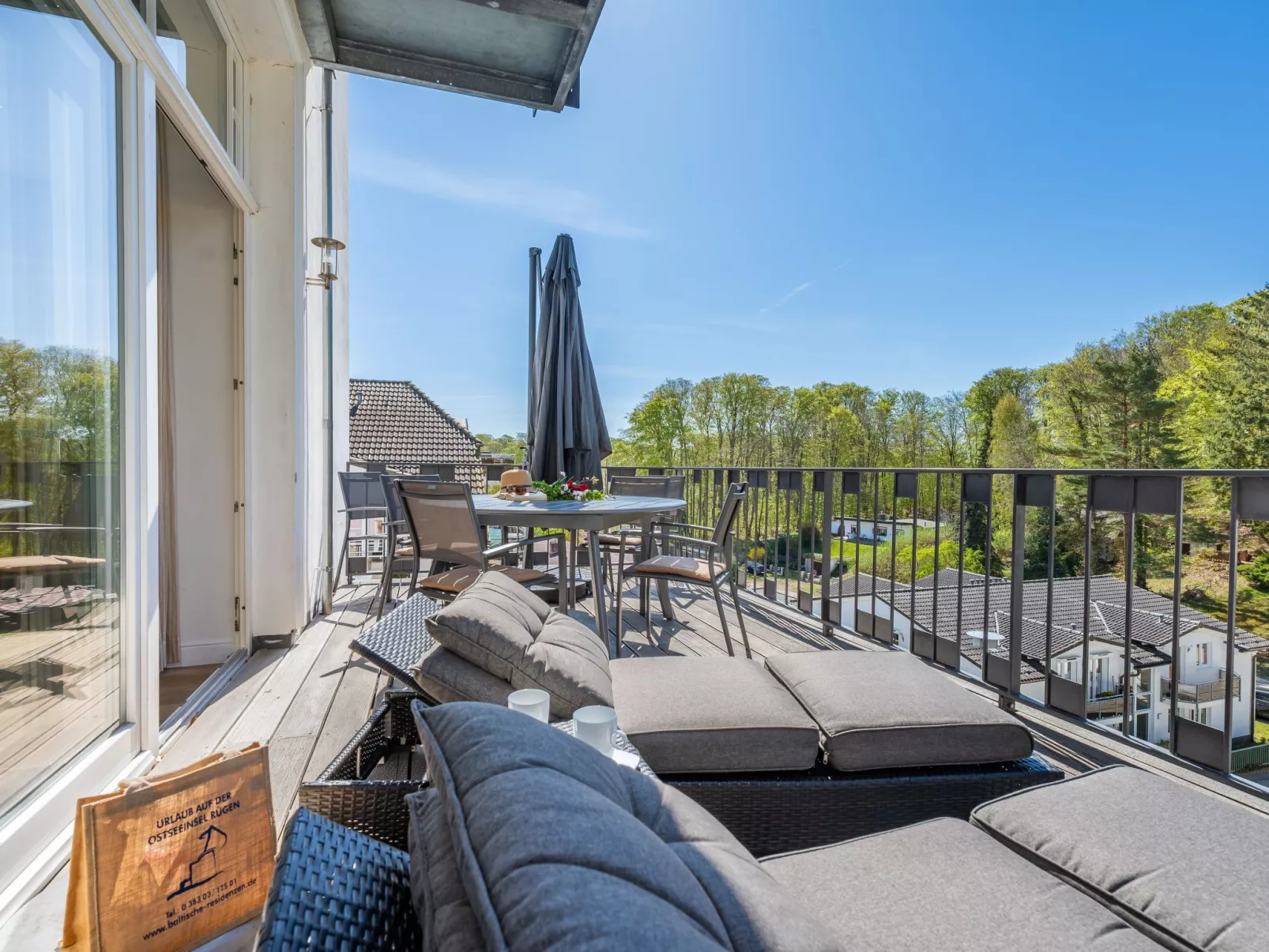 Schilfrohr Meerblick - Drinnen