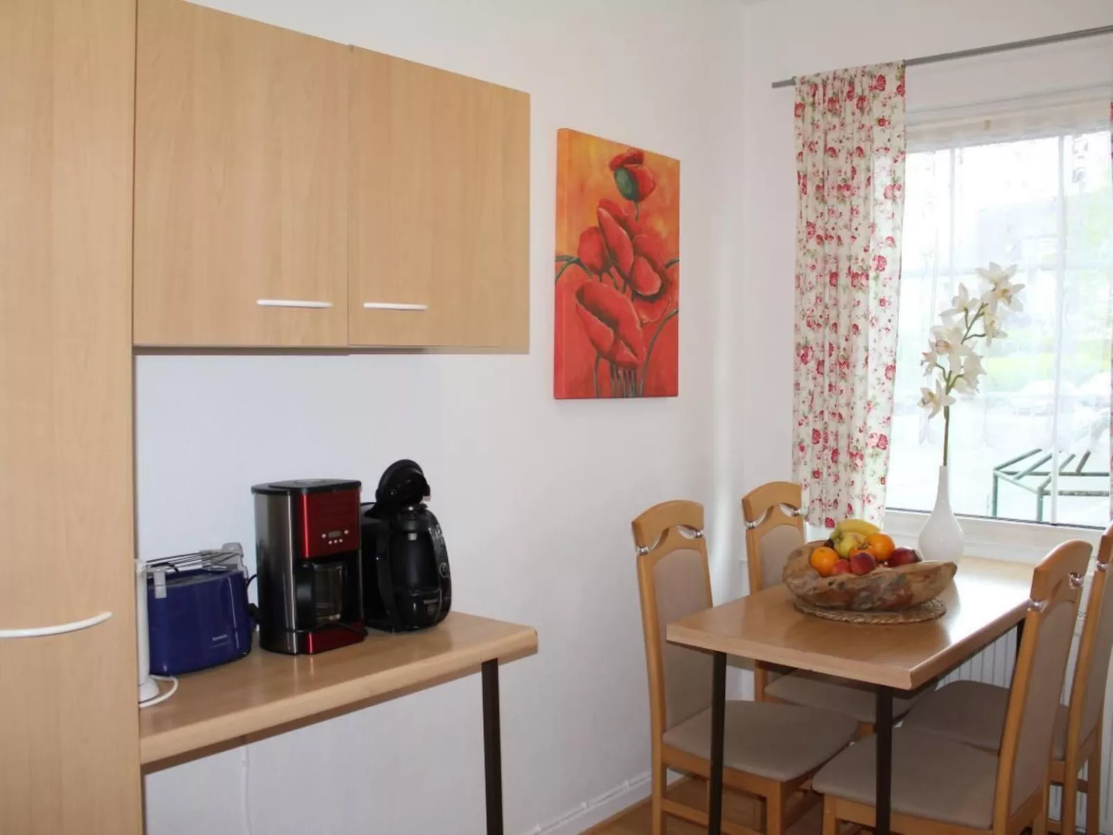 Schöne Ferienwohnung in Daun mit Garten-Drinnen