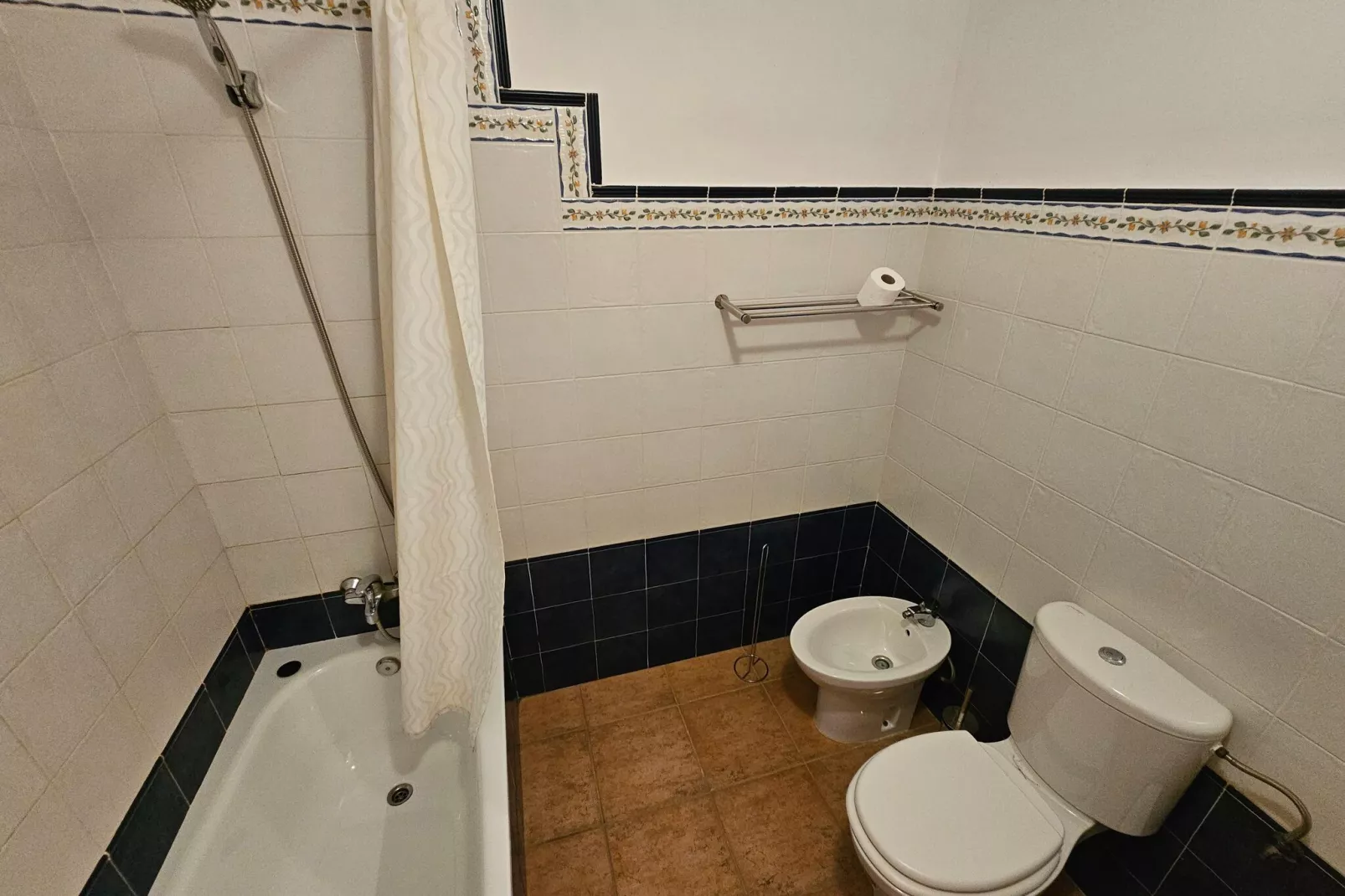 Casa Guadiana-Bathroom