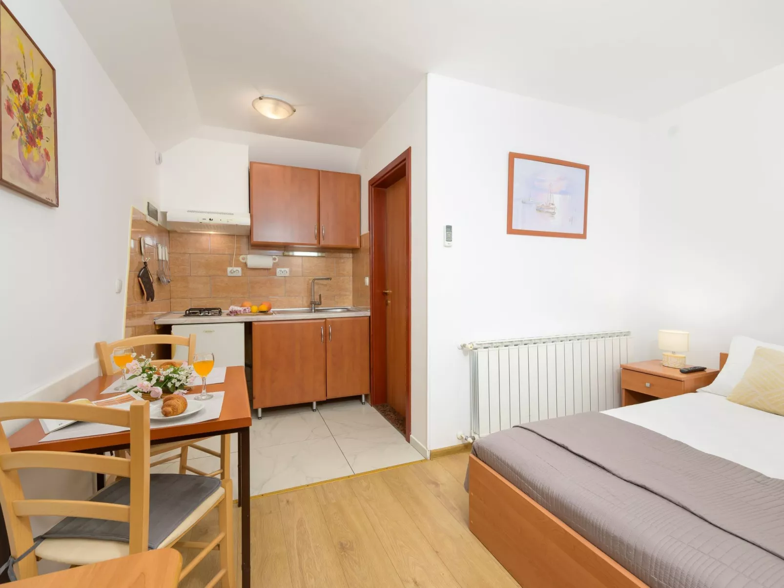 Ruhig gelegene Ferienwohnung 7-Dedans