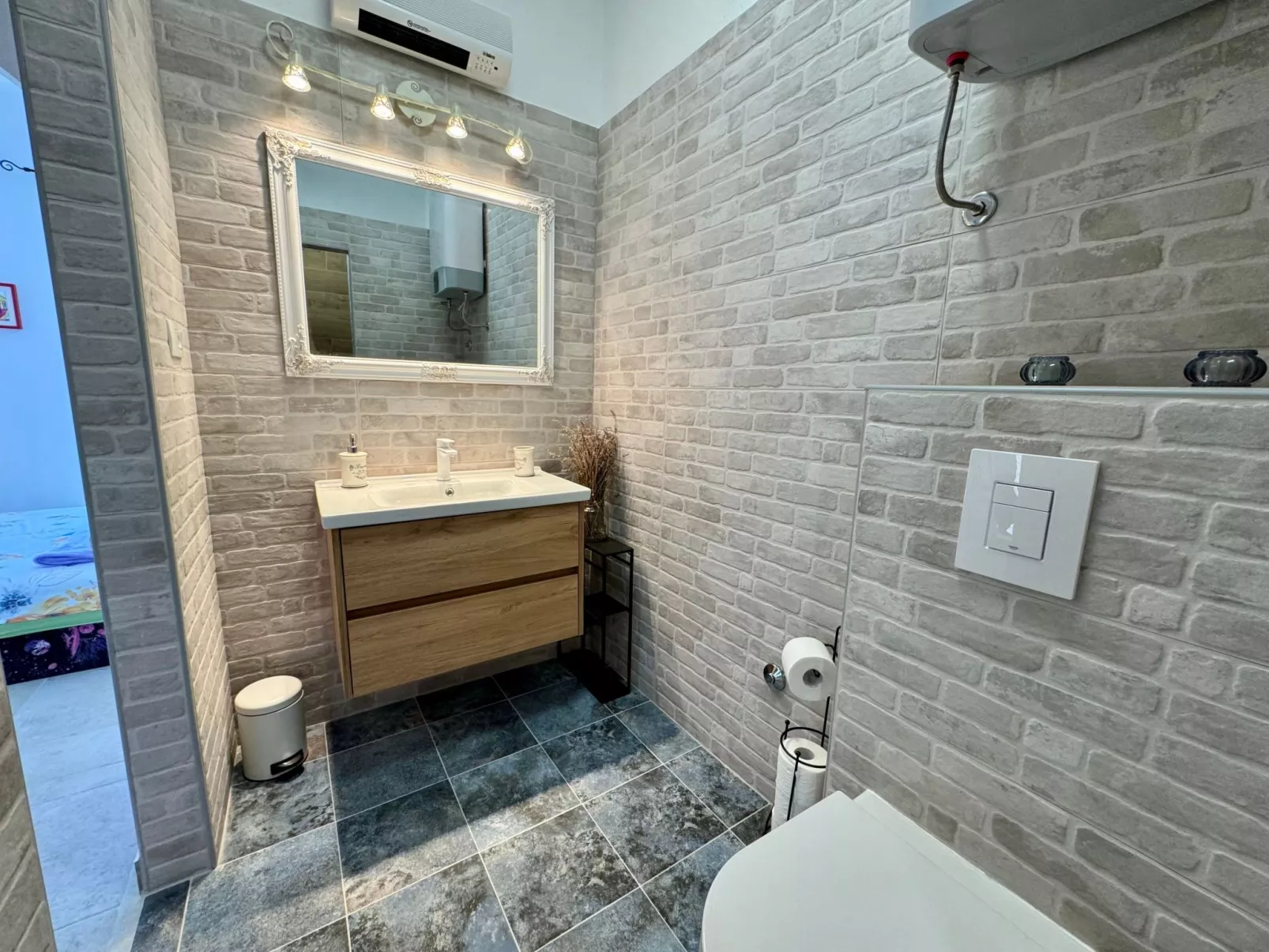 Apartment Budić-Inside