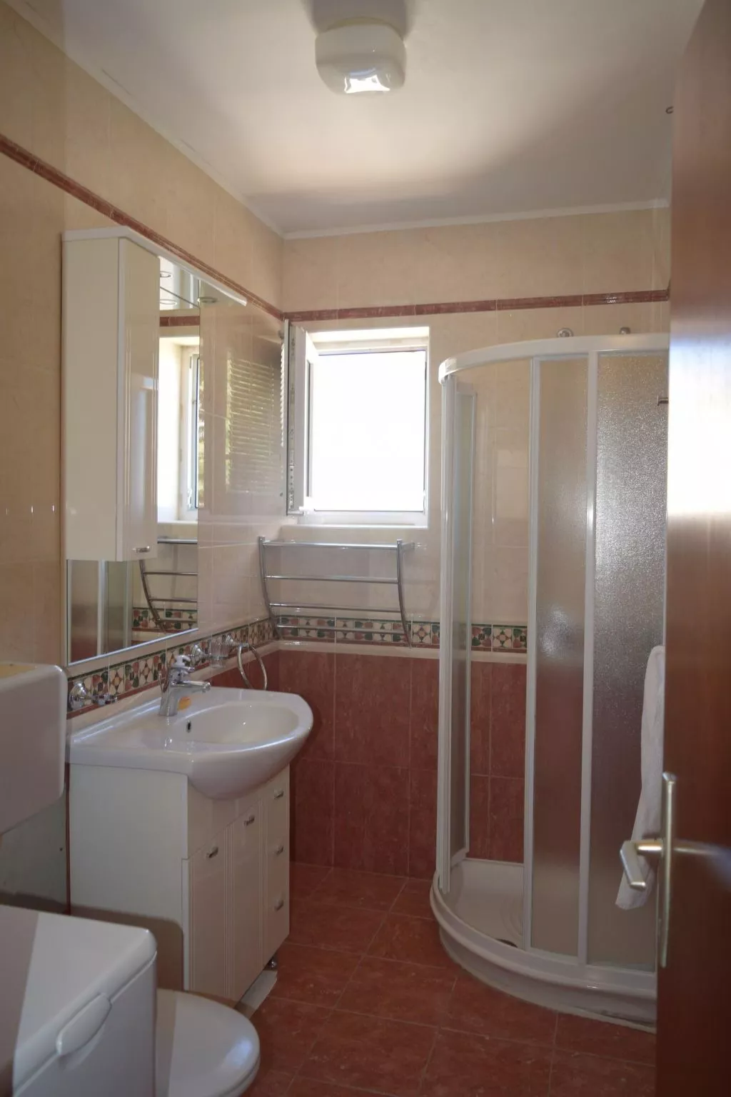 Mit Balkon und Meerblick