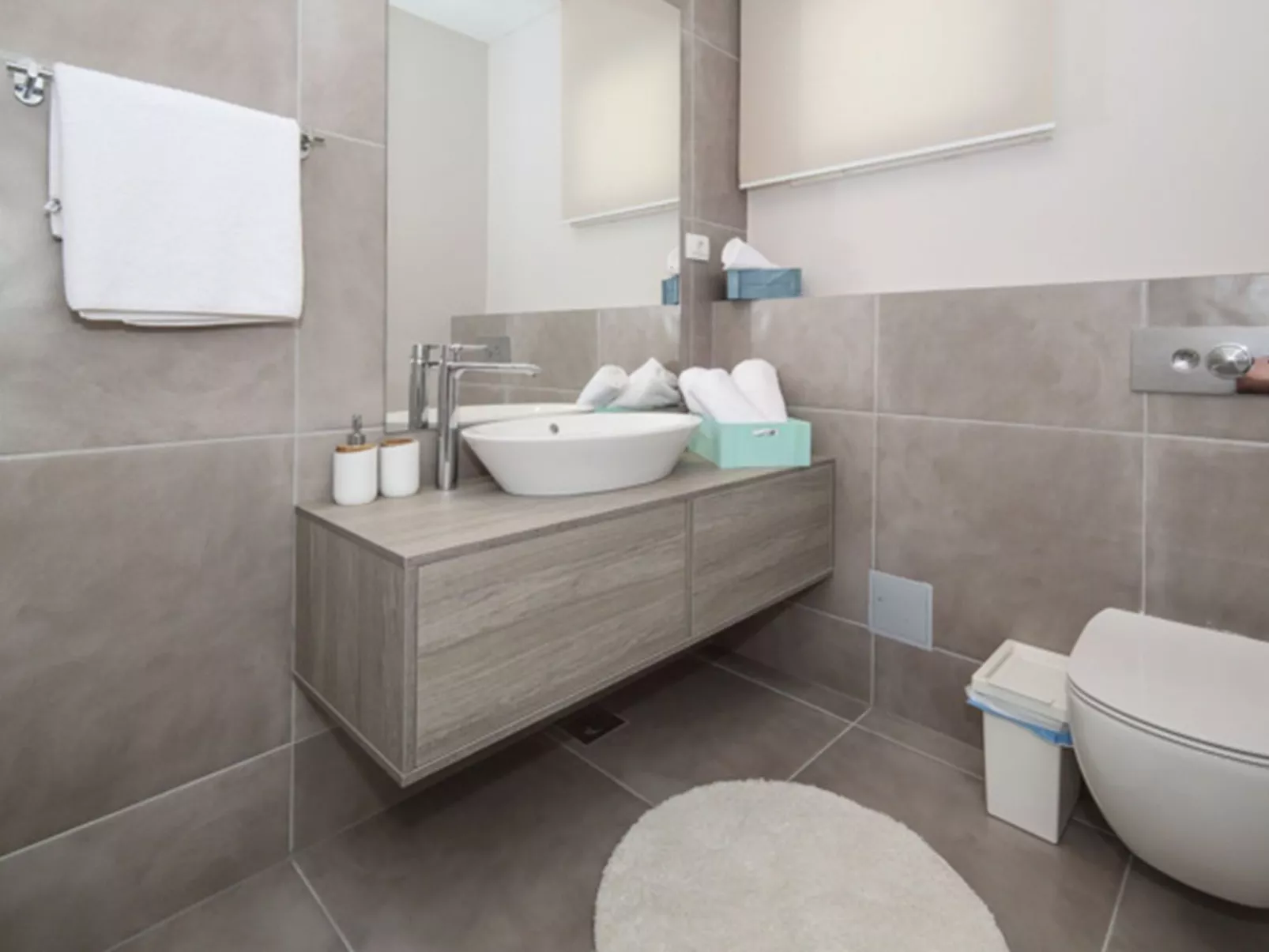 Luxusvilla Viola mit Pool, Sauna und Fitnessraum-Drinnen