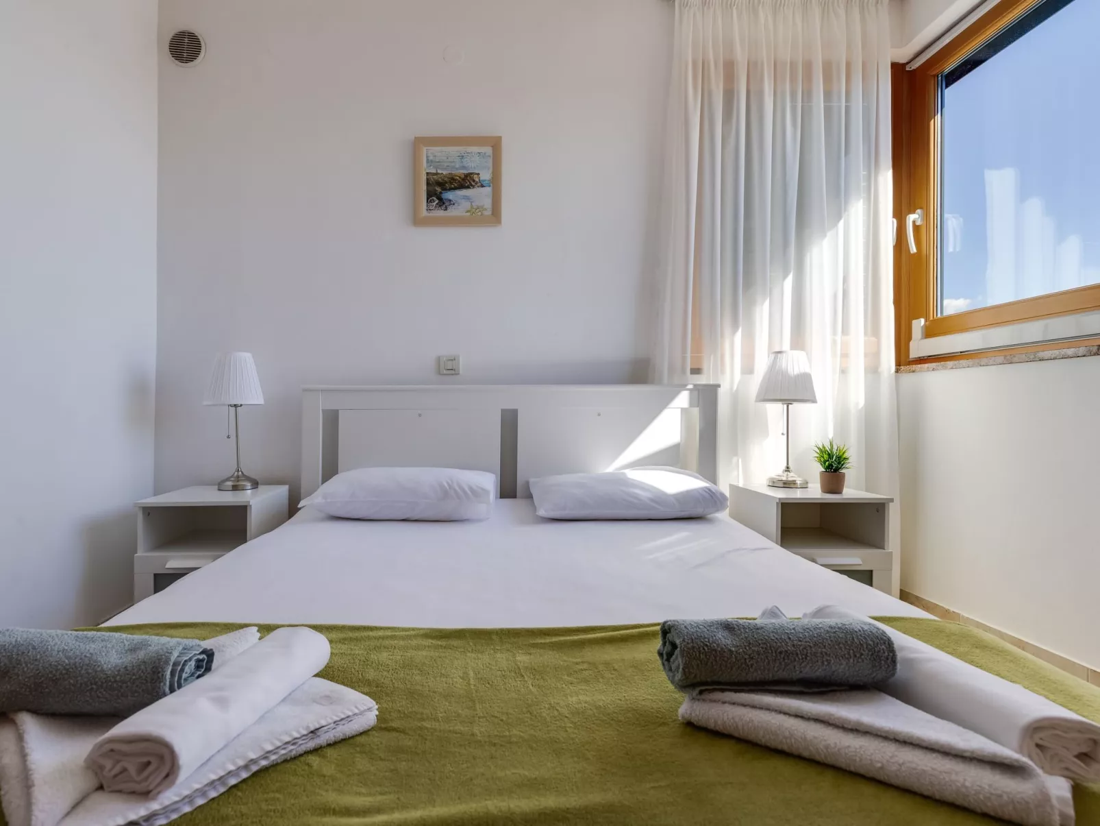 Luxuriöse Villa mit Meerblick - von TA Leut Agency-Drinnen