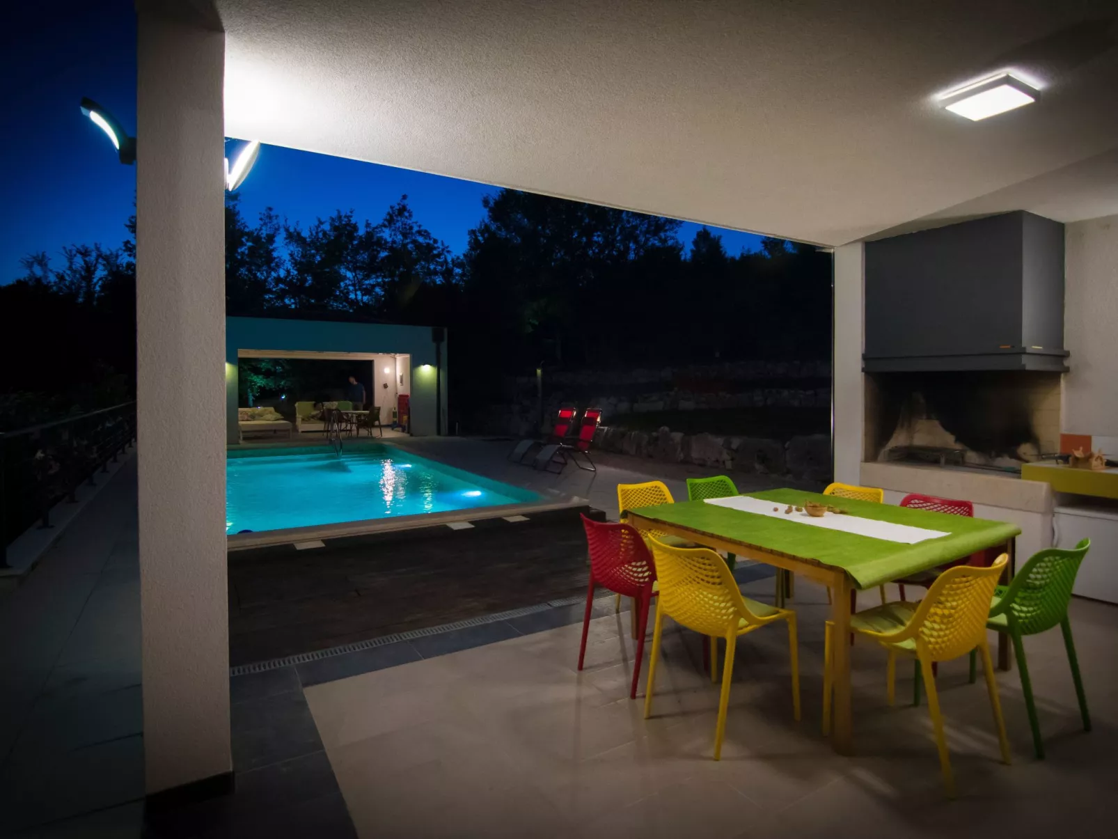 In Brkač mit Kleiner Terrasse-Outside