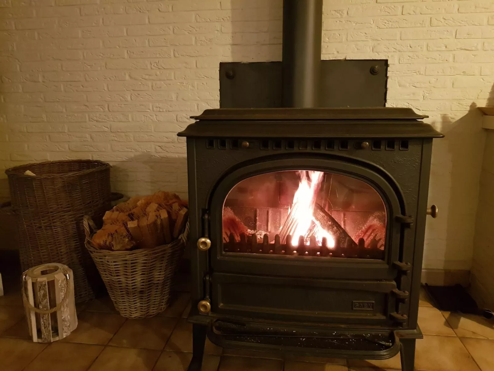 Mit Pool - Image-tags.info