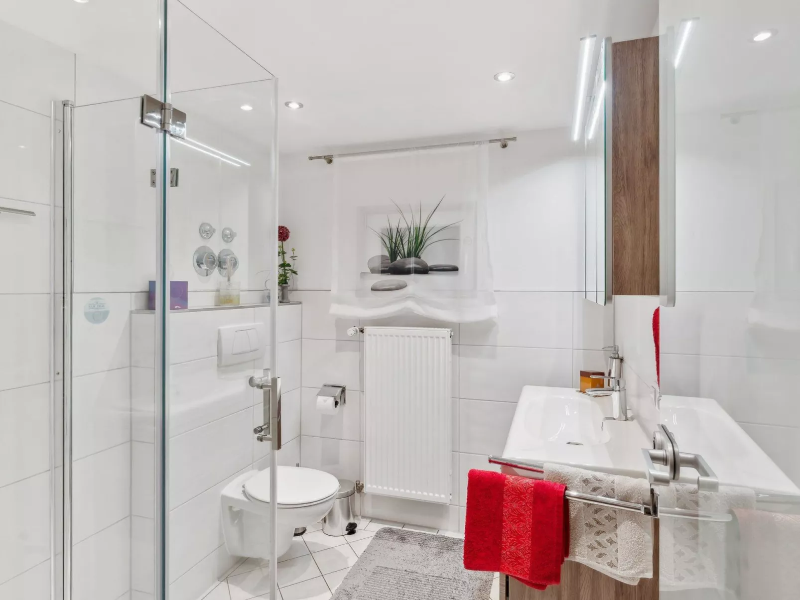 Appartement mit Garten in Schwärzenbach-Inside