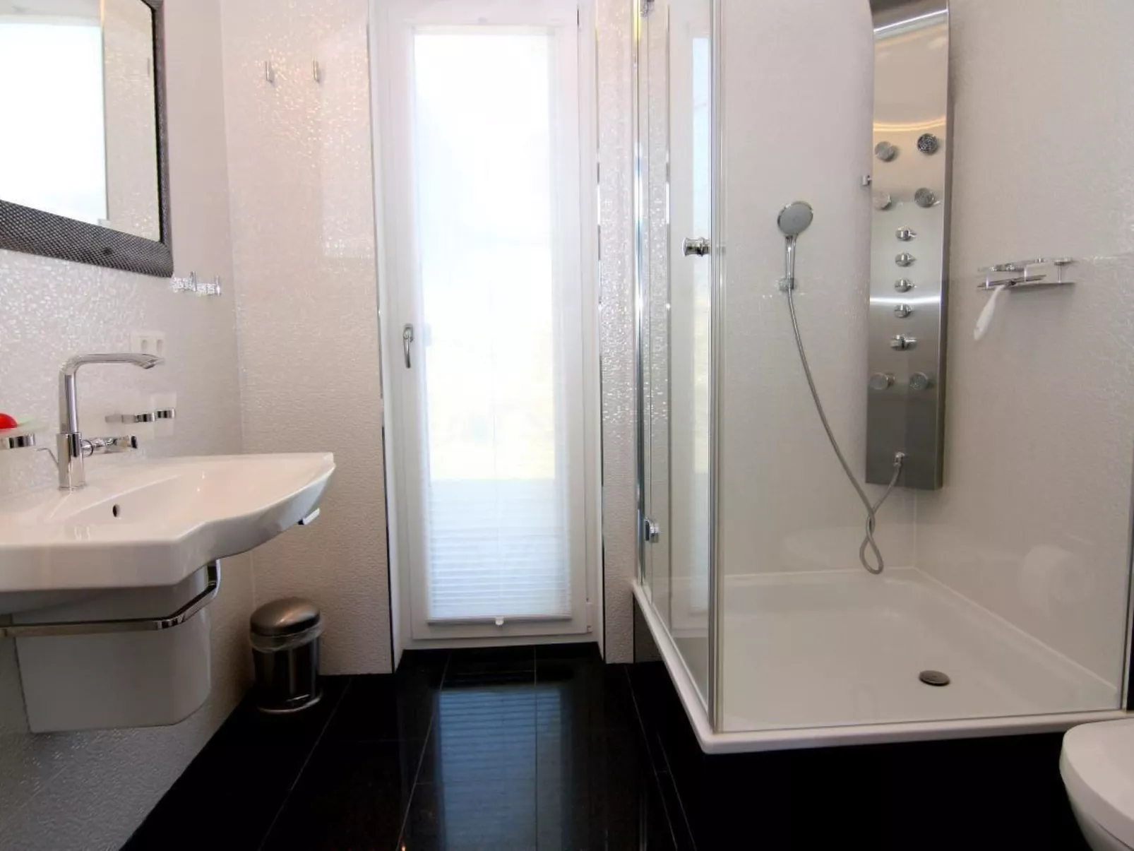 "Haus zum Kapitän"-Drinnen