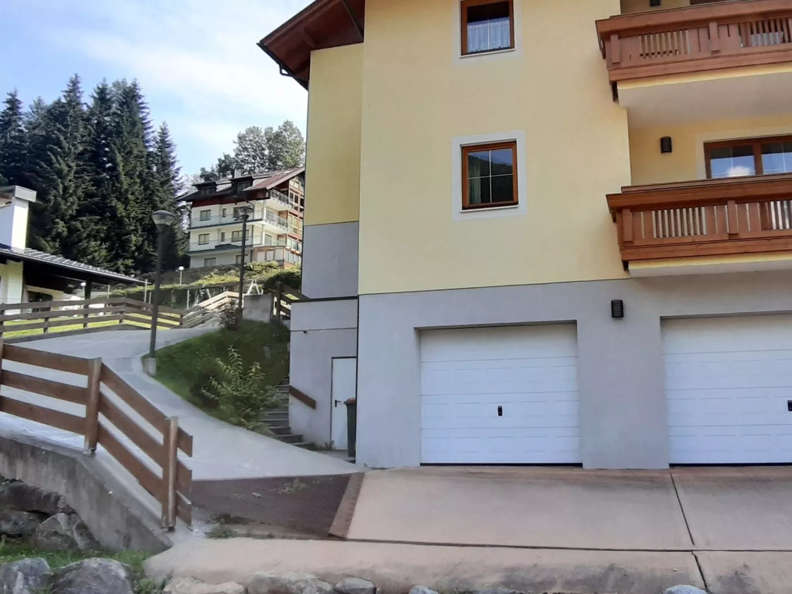 Martina top 2-Outside