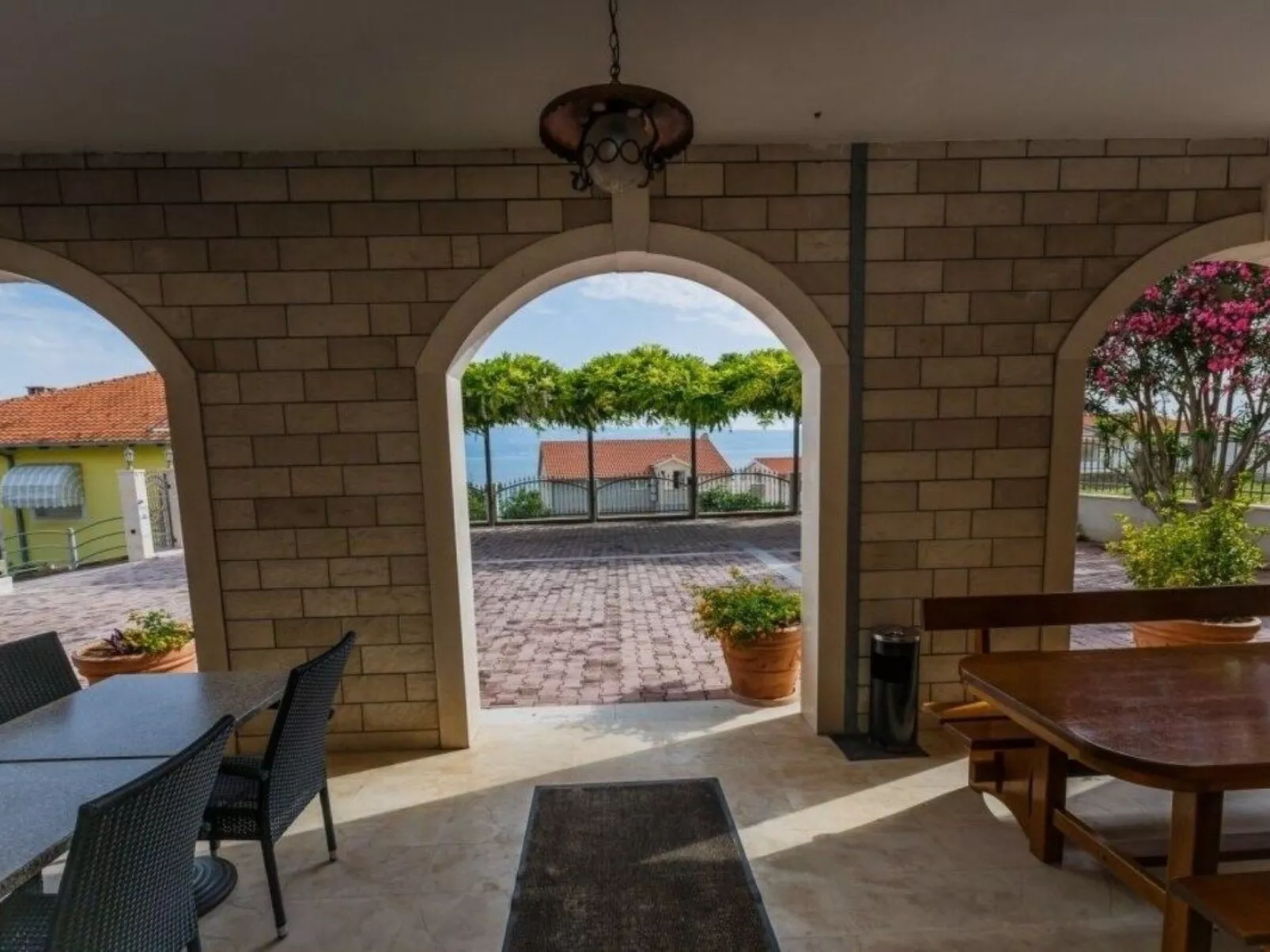 Gasthaus Lazeta-Outside