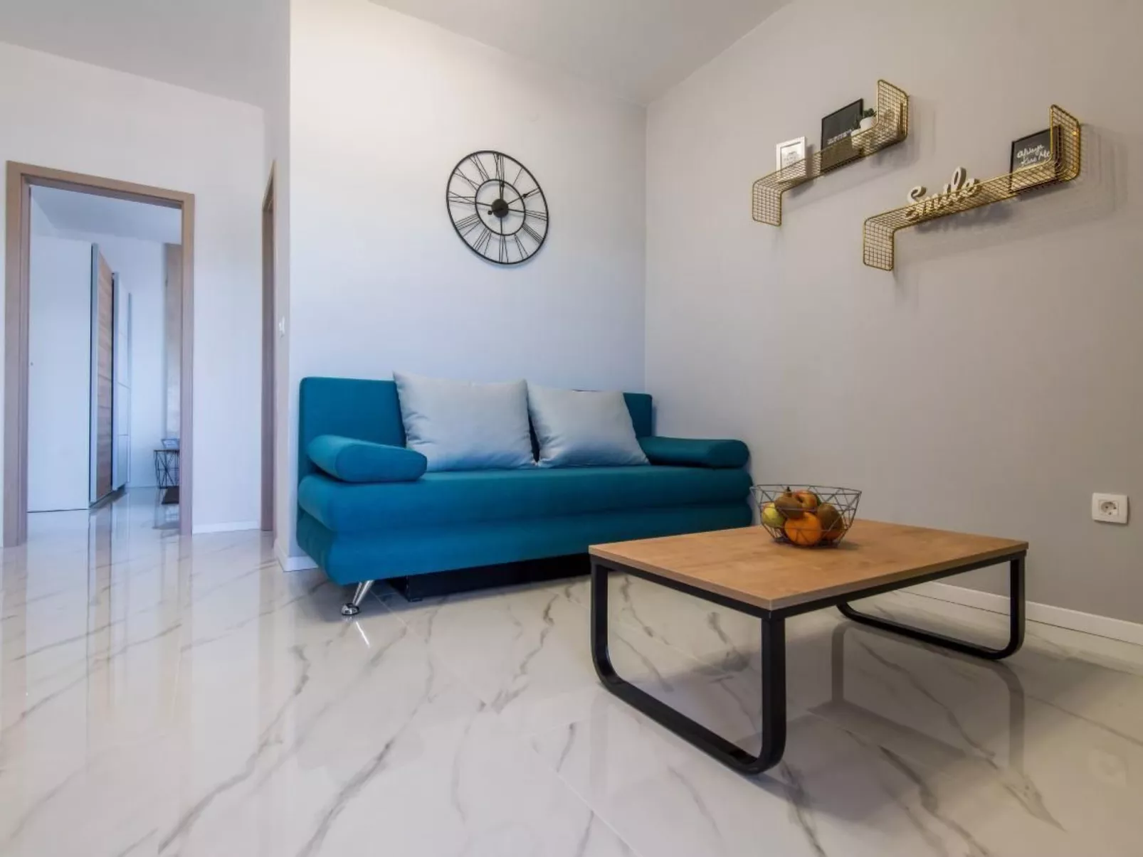 In Turanj mit Grill-Drinnen