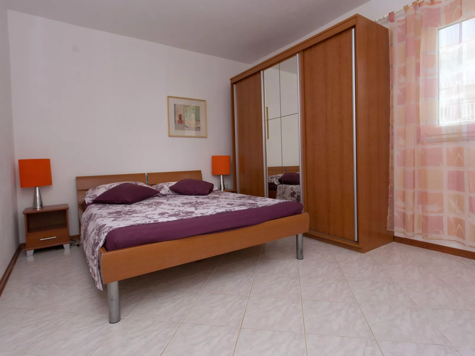 Für 5 Personen ca. 65 m&sup2; in Okrug Gornji, Adriaküste Kroatien (Kroatische-Dedans
