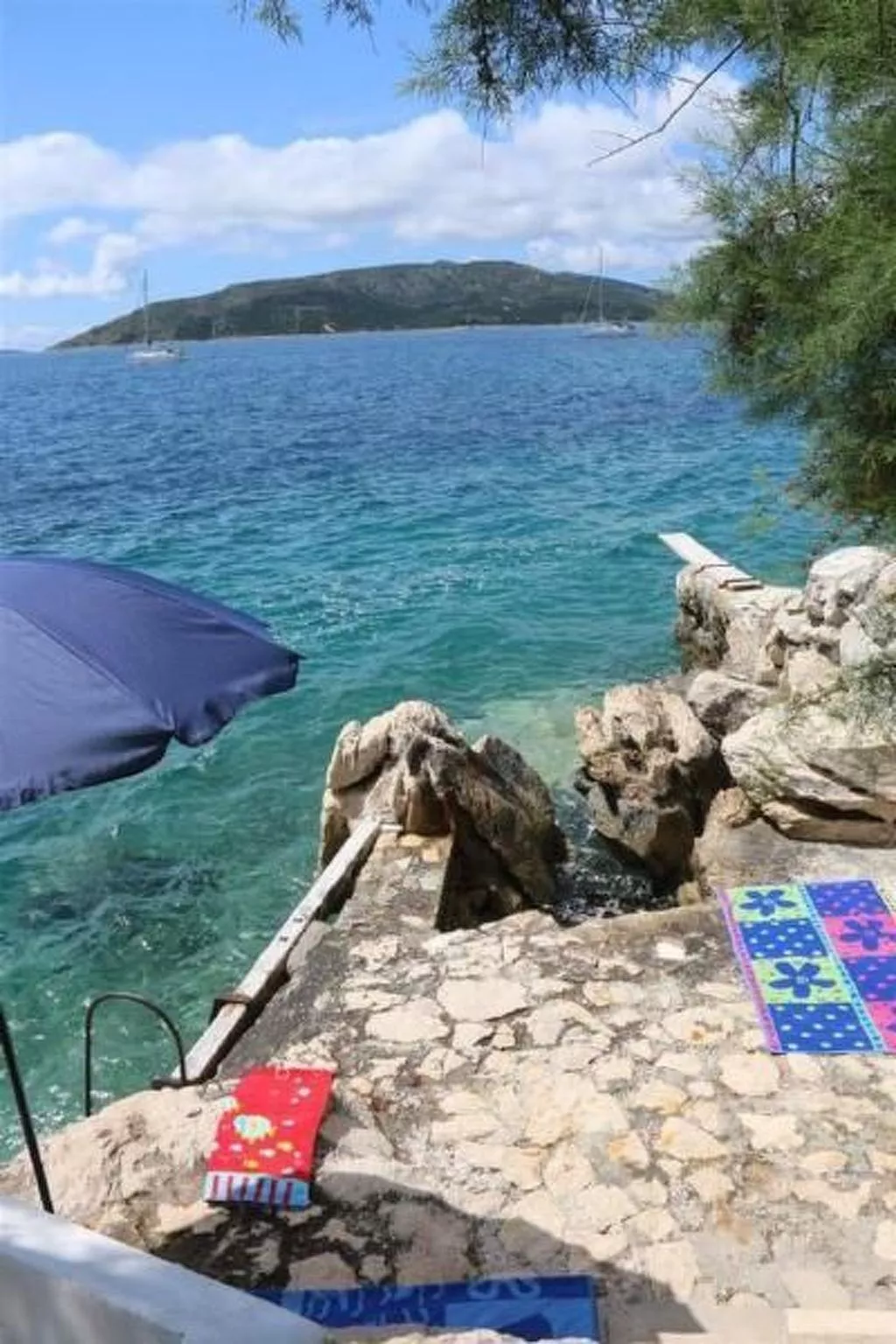 In Okrug Donji mit privatem Parkplatz-Dehors