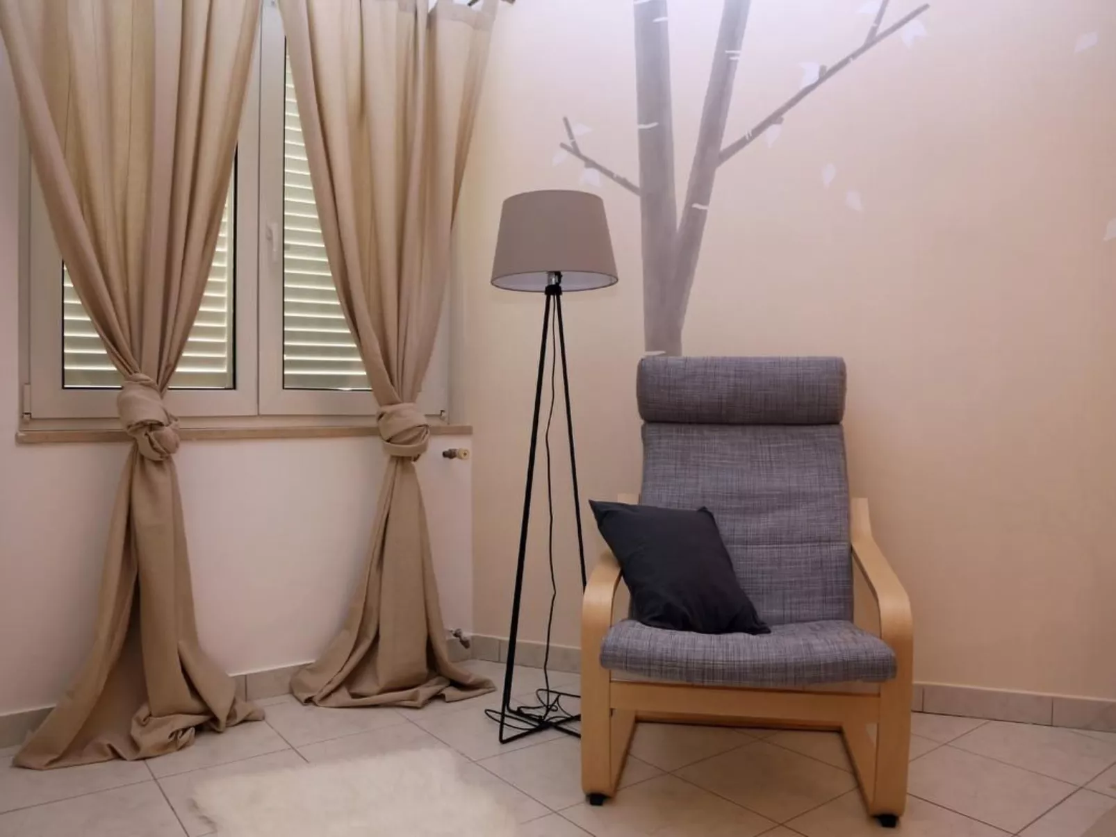 Wohnung "Pusteblume" mit Terrasse-Drinnen