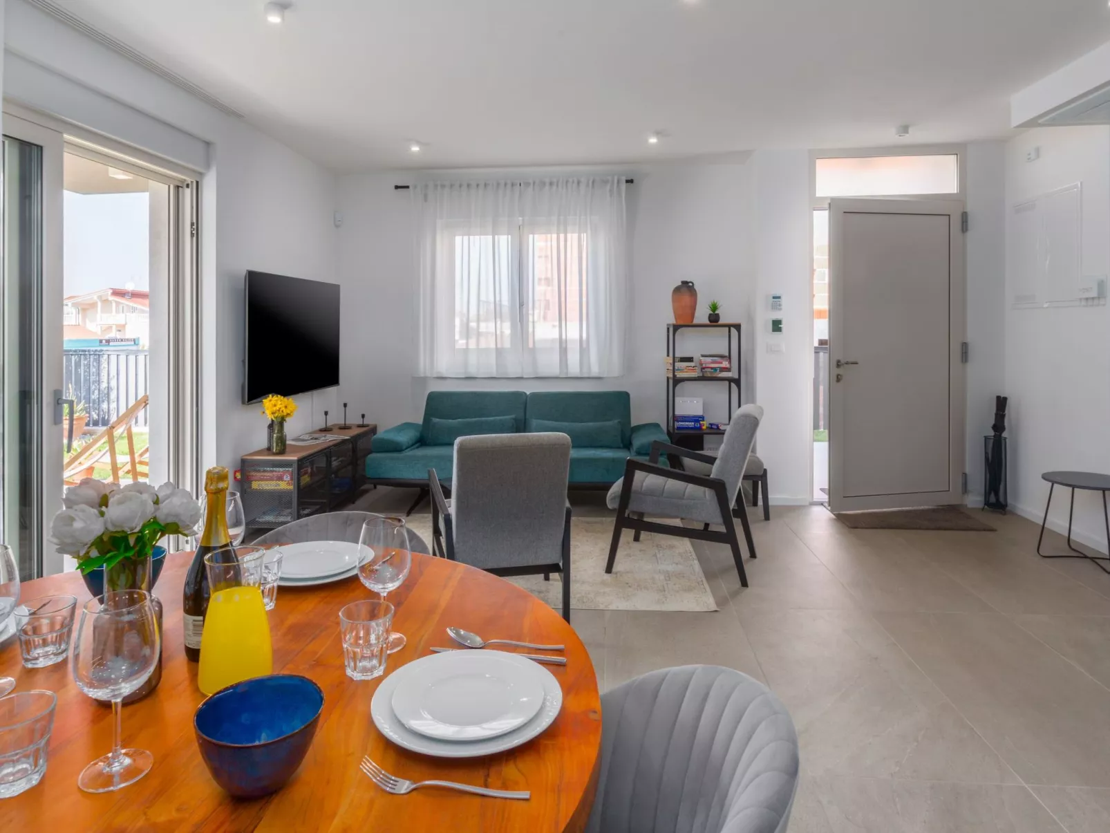 Lemon 3 Premium-Drinnen