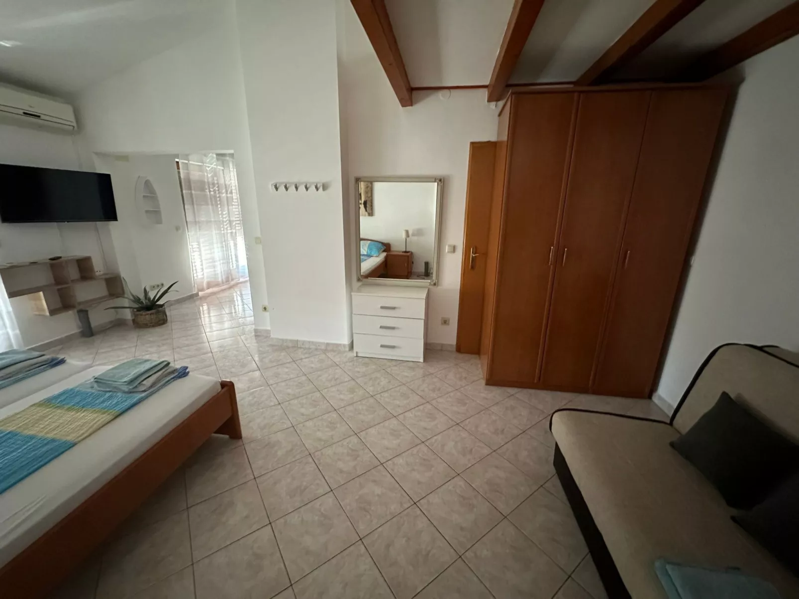 In ruhiger Lage mit Balkon-Image-tags.info