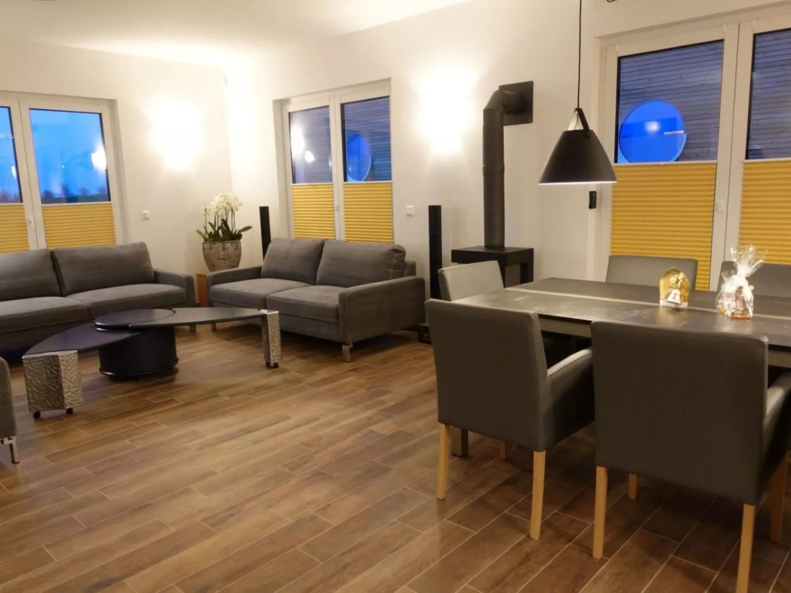 Poolhaus Birdieweg11 b - Villa Wassergeist-Dedans