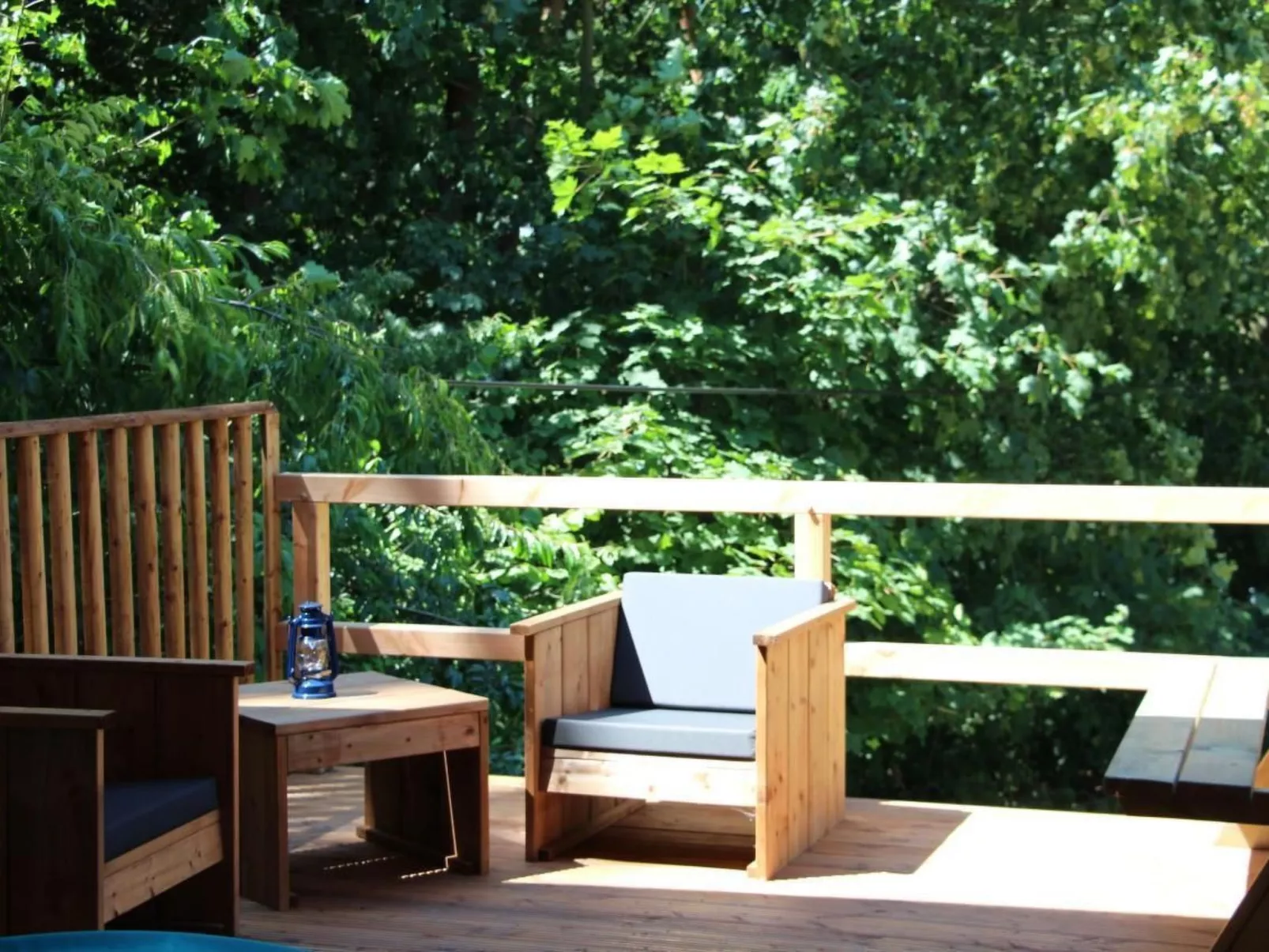 Gemütliches Safarizelt mit Grill und Garten-Outside