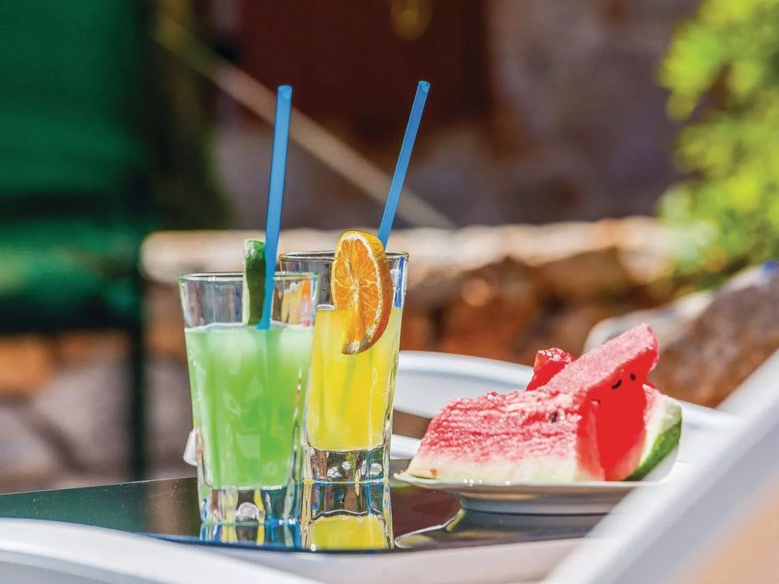 Geräumige, topmoderne Ferienvilla mit eigenem Pool-Outside