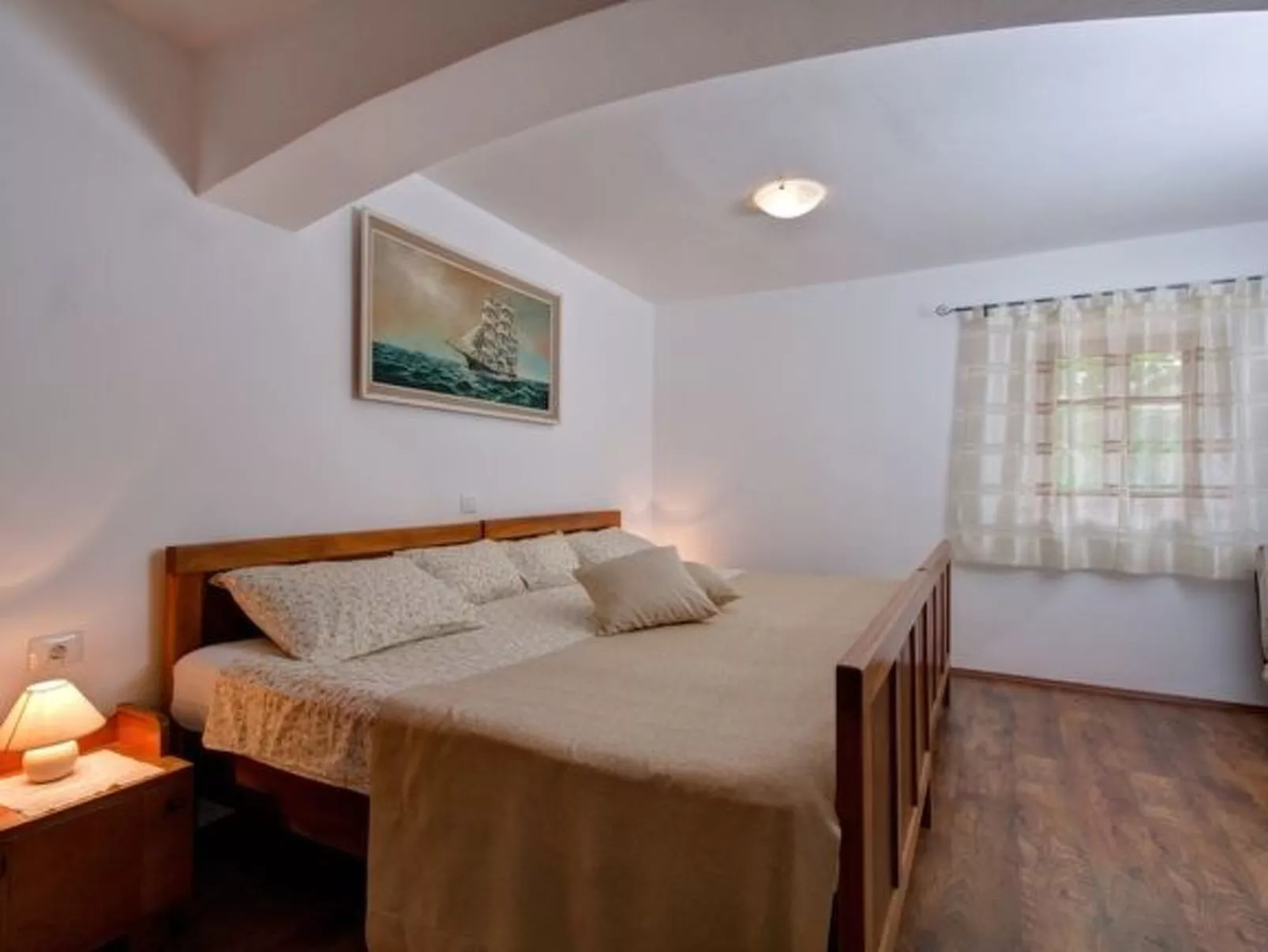 Modernes Ferienhaus in Vadreš mit Privatem Pool-Dedans