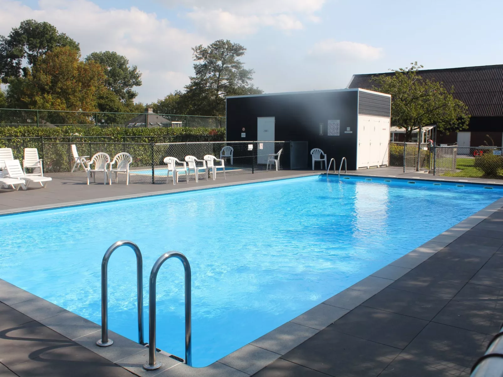 Luxus-Ferienhaus mit Sauna und Kamin-Draußen