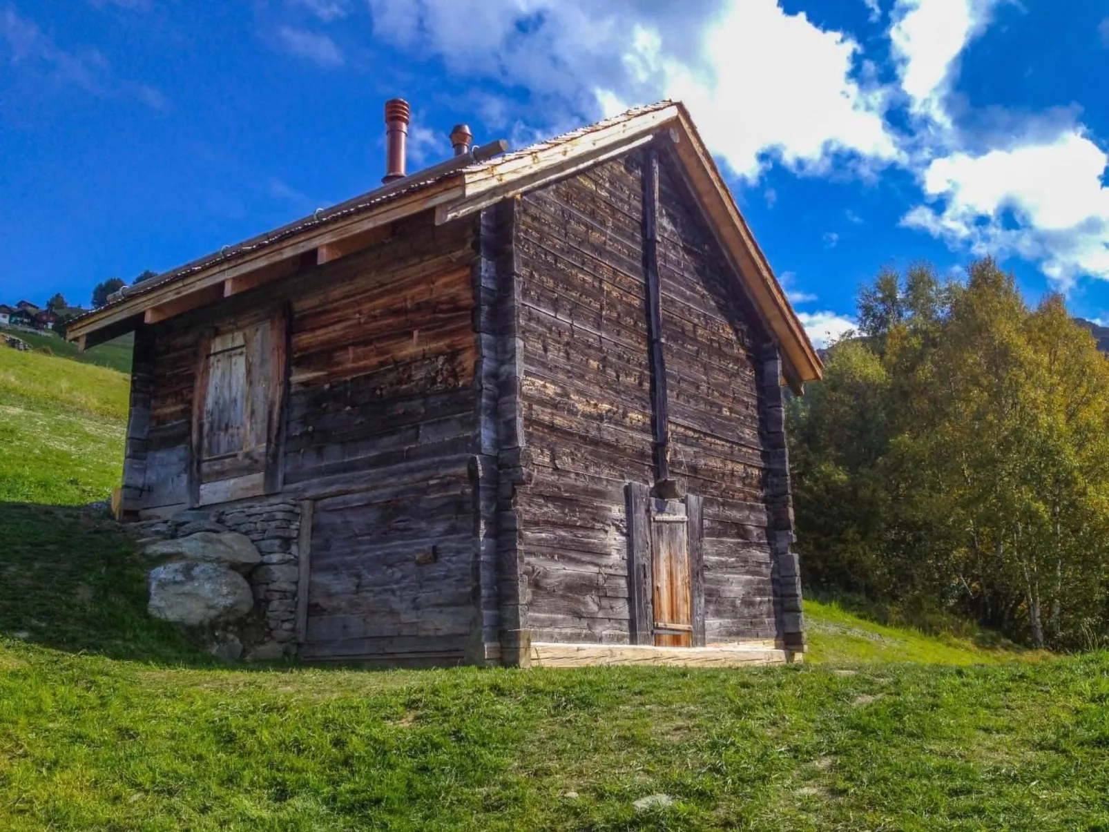 Alm Mayen im Wallis von 1904-Outside