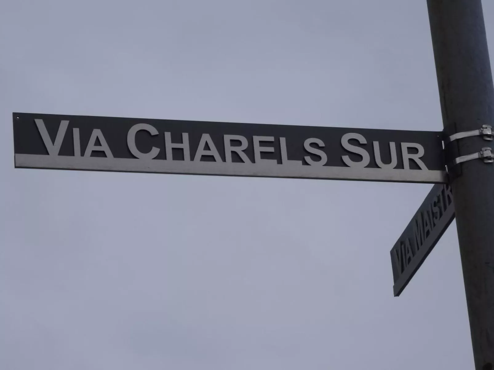 Chesa Arettas-Outside