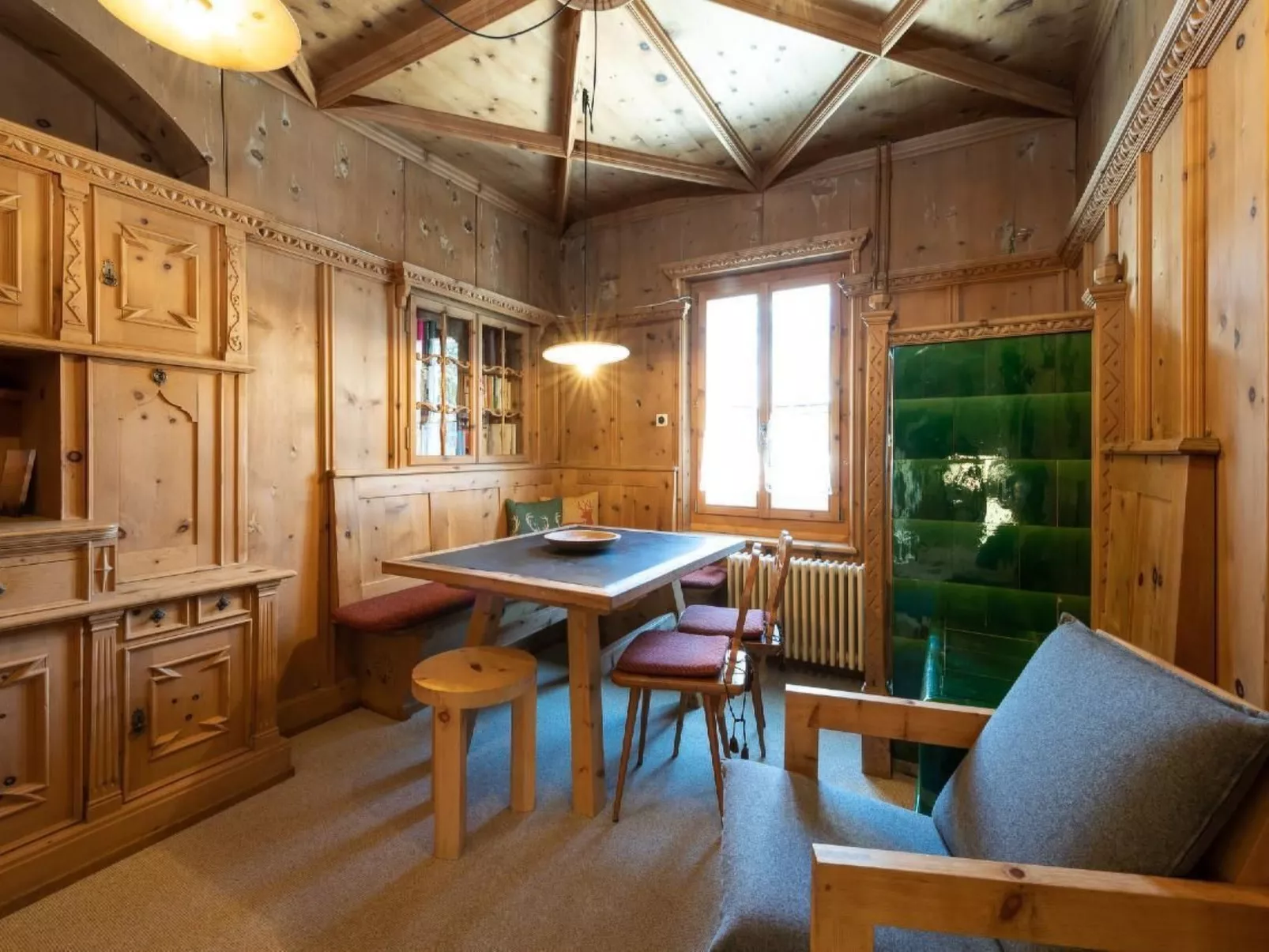 Villa Fried, Cultura-Drinnen