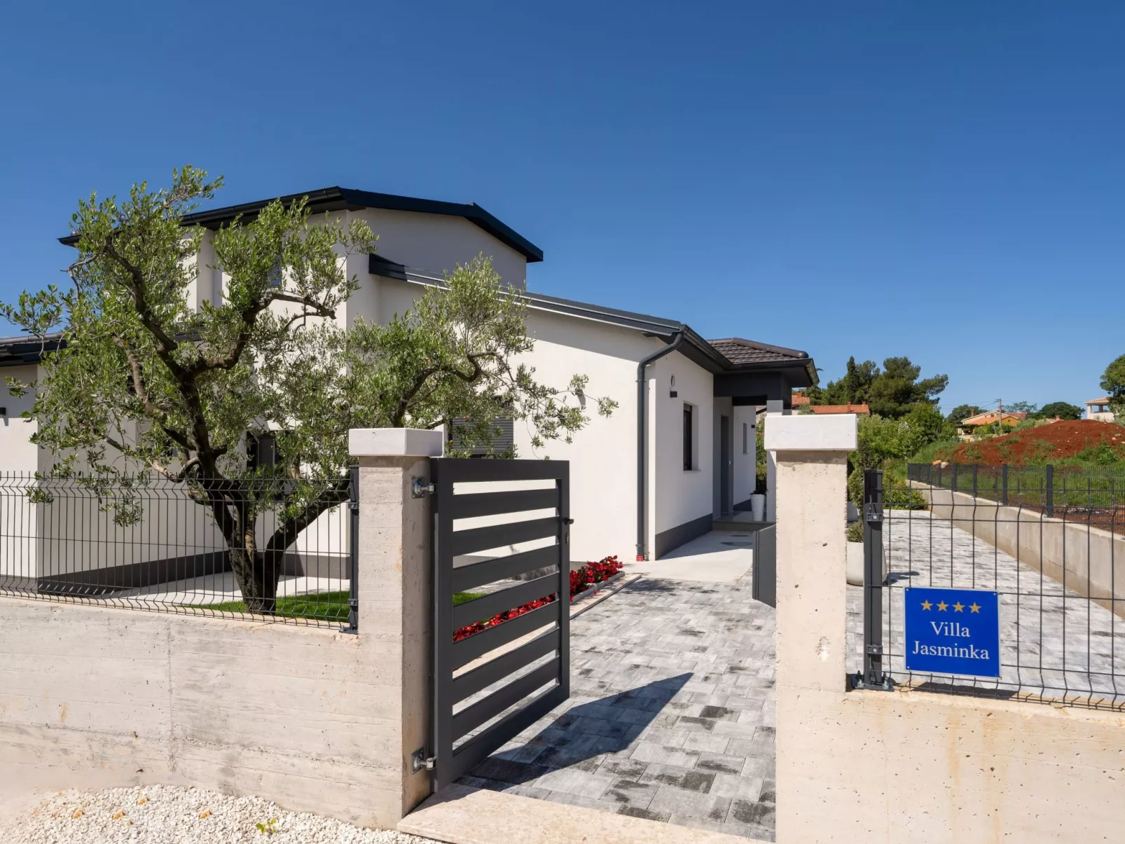 Villa Jasminka-Outside