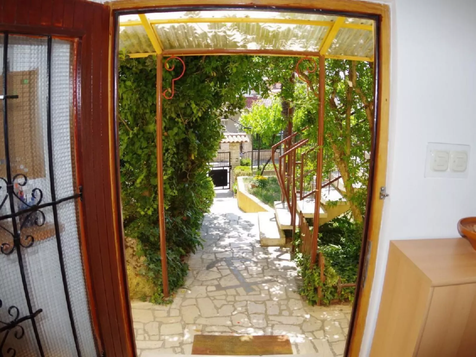 Wohnung in Pješčana Uvala, 500 m vom Strand entfernt-Dedans