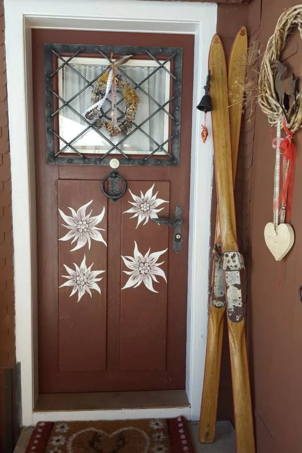 Chalet Chic+Hot Pot-Dedans