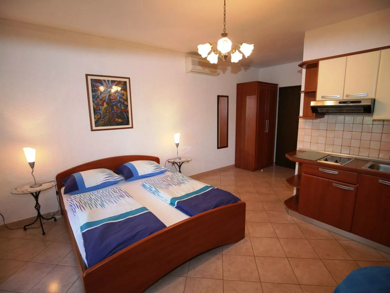 Villa Linet 2.-Drinnen