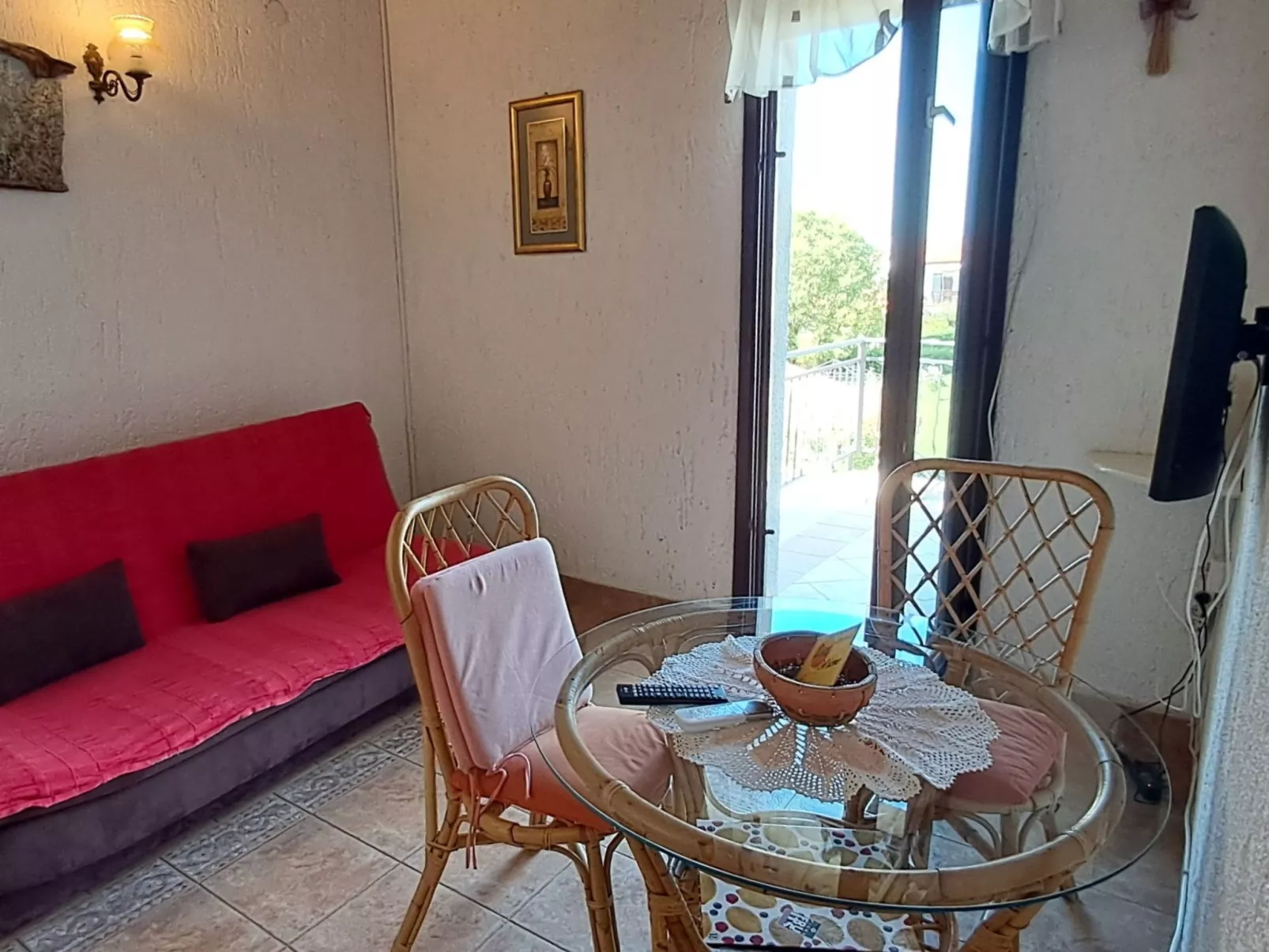 Kleine Wohnung mit schönem Balkon - Drinnen