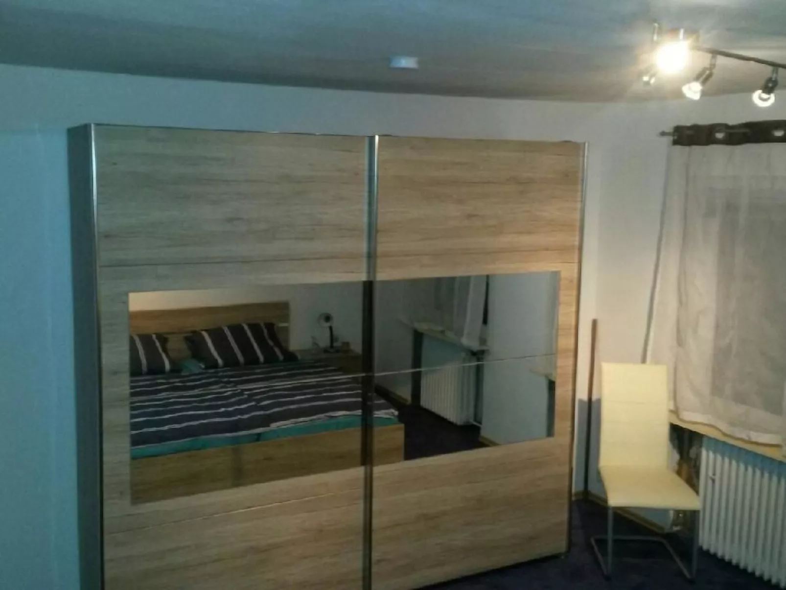 In Nesse mit Garten, Terrasse und Grill-Drinnen