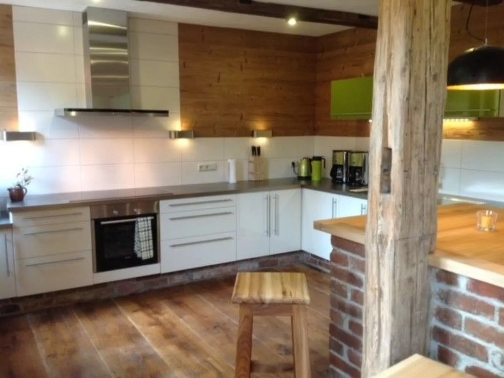 Urgemütliche Gruppenhütte mit Gartensauna-Image-tags.info