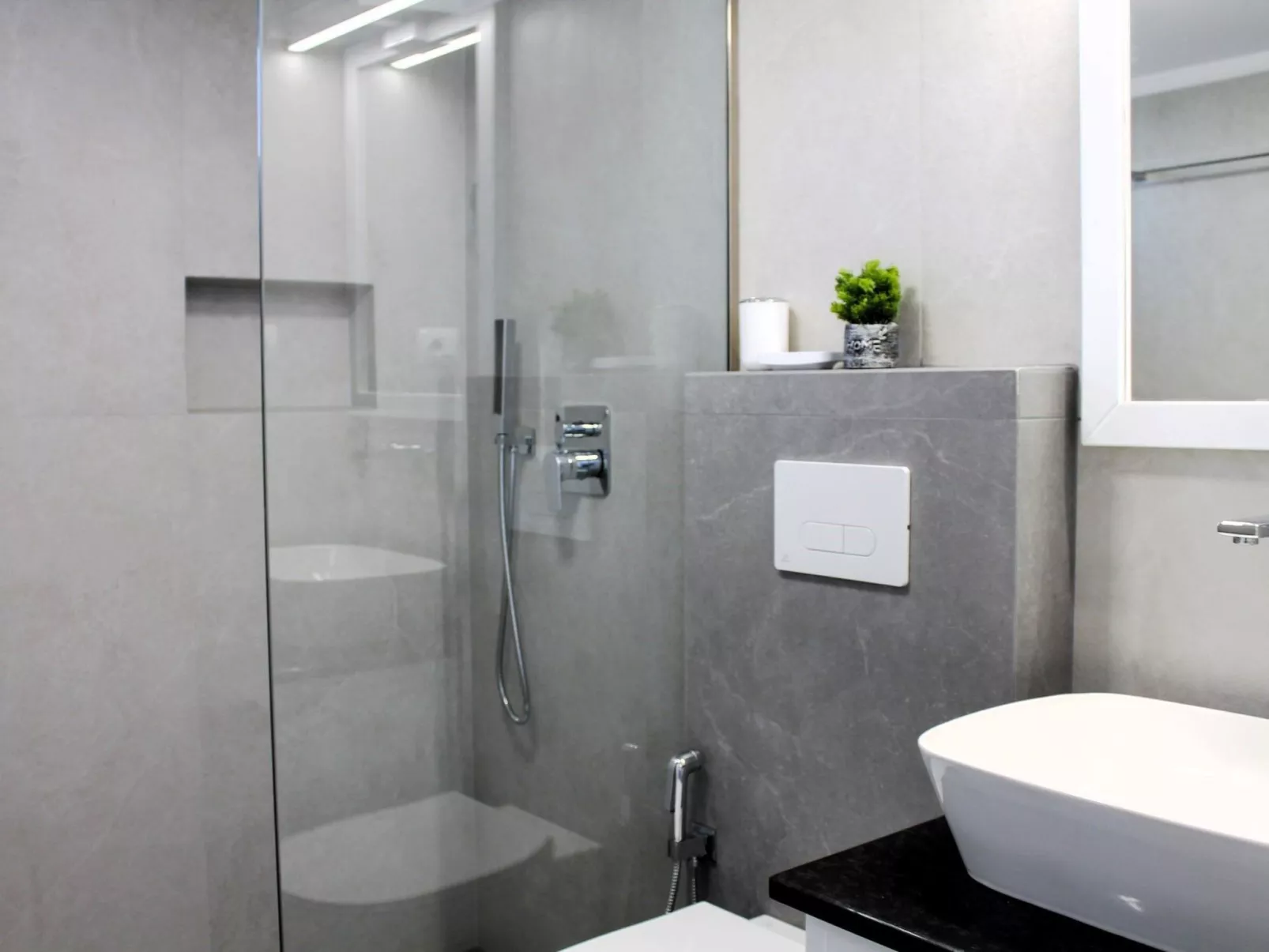 Entdecken Sie die ruhige Opulenz der Luxusvilla Levanda in Südalbanien - Dedans