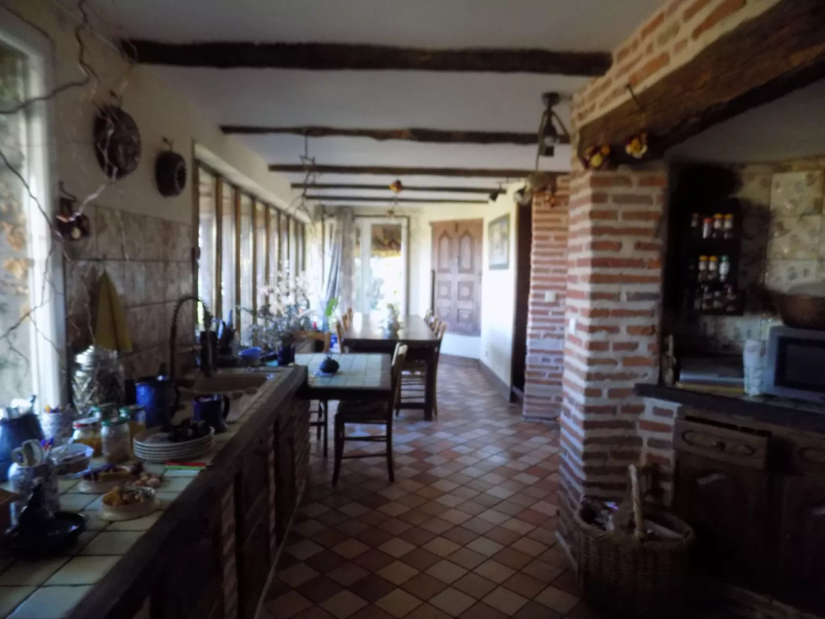 Die Unterkunft für zwei bis sechs Personen, Schwimmbad, Bouleplatz, Spa, Tennis-Drinnen