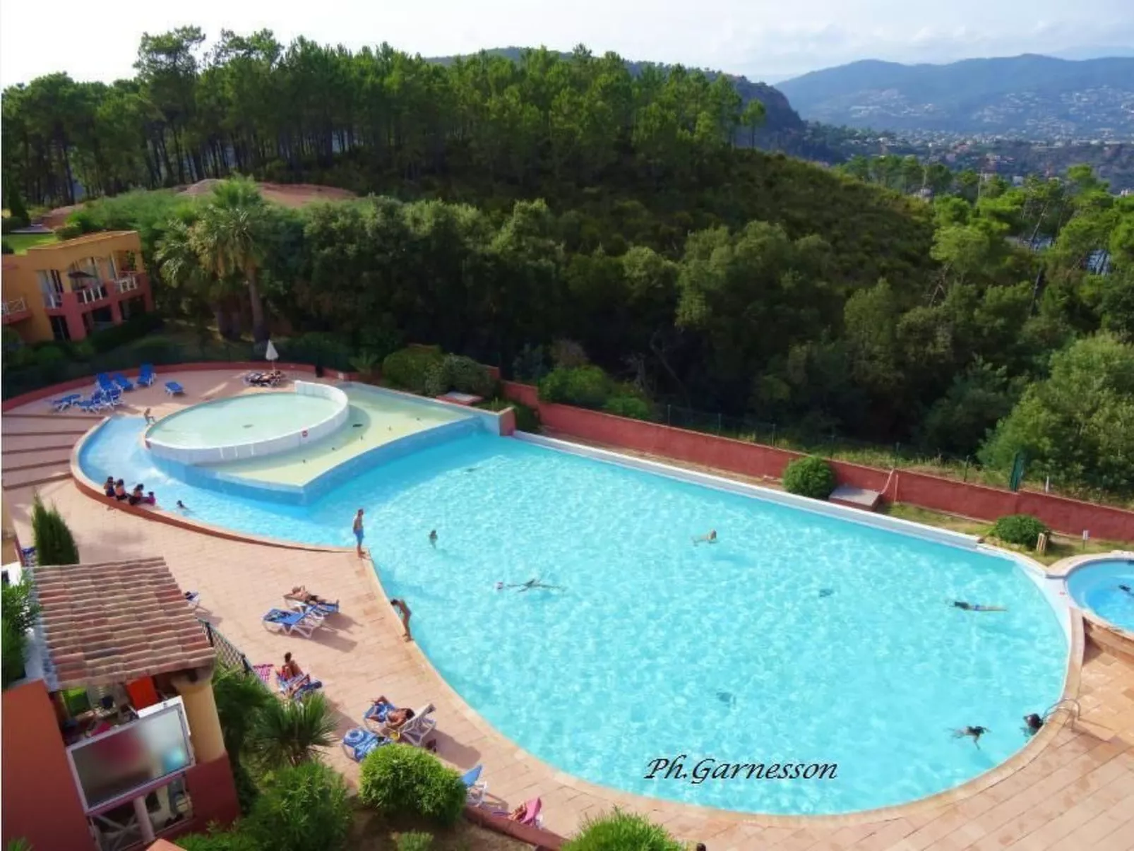 Wohnung panoramischer Meerblick, Schwimmbad, Parkplatz - Dehors